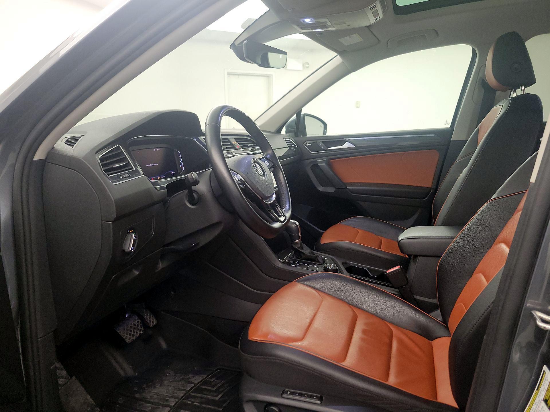 Thumbnail: 2019 Volkswagen Tiguan - 11