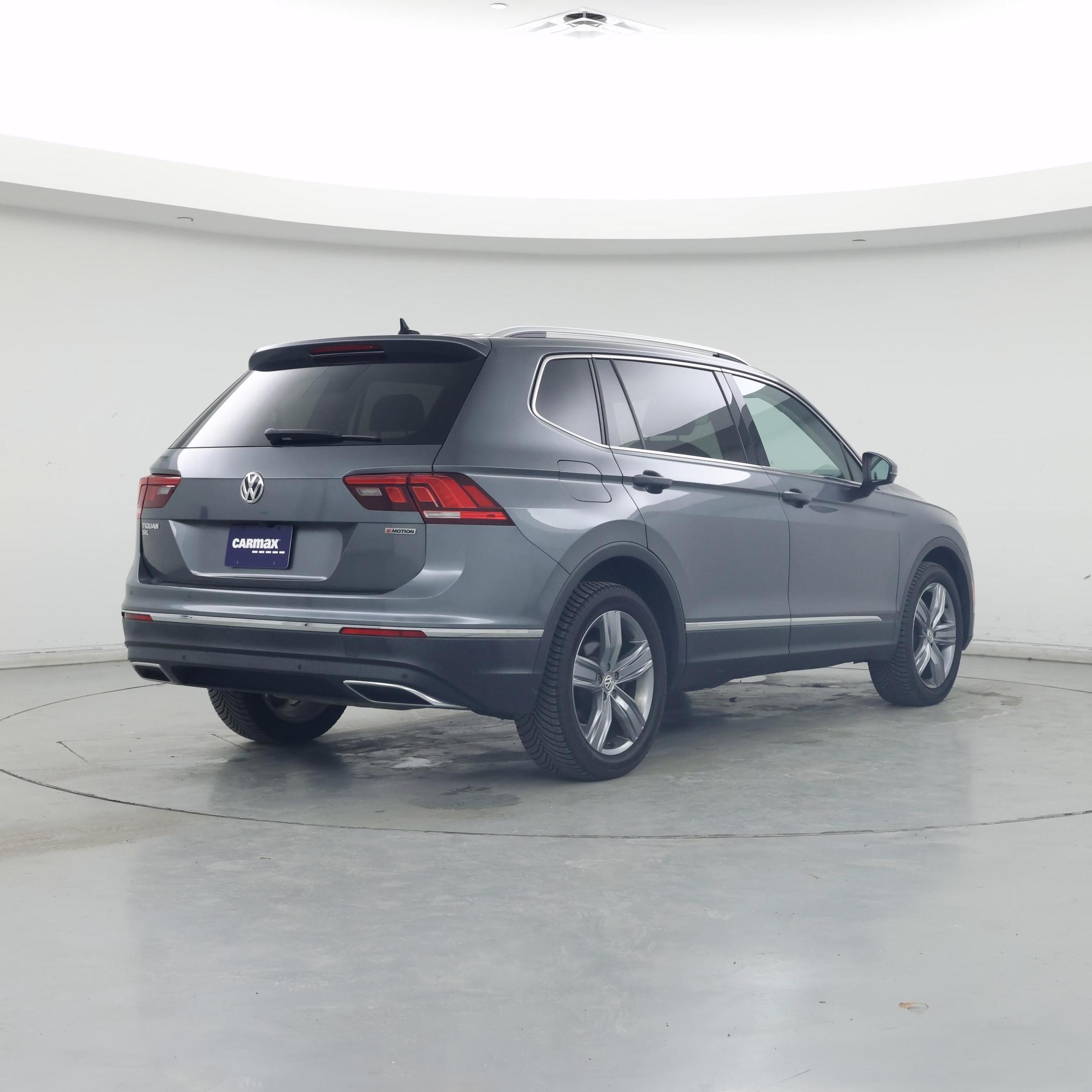 Thumbnail: 2019 Volkswagen Tiguan - 8