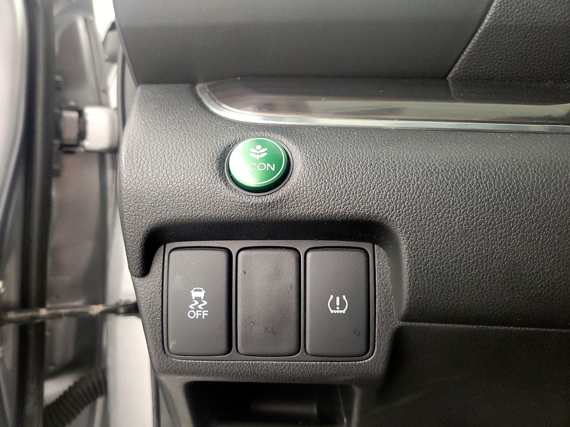 Thumbnail: 2016 Honda CR-V - 13