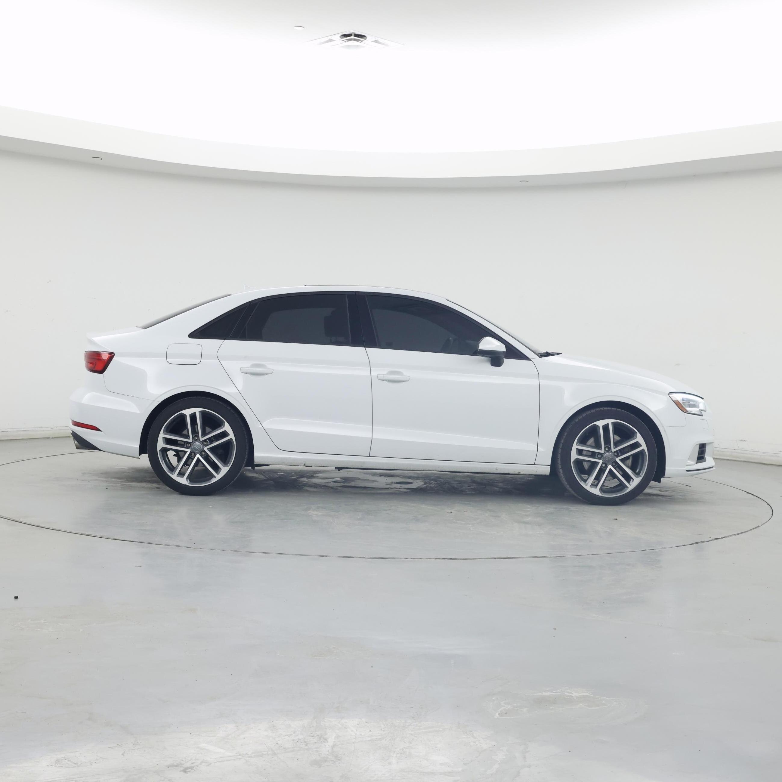 Thumbnail: 2018 Audi A3 - 7