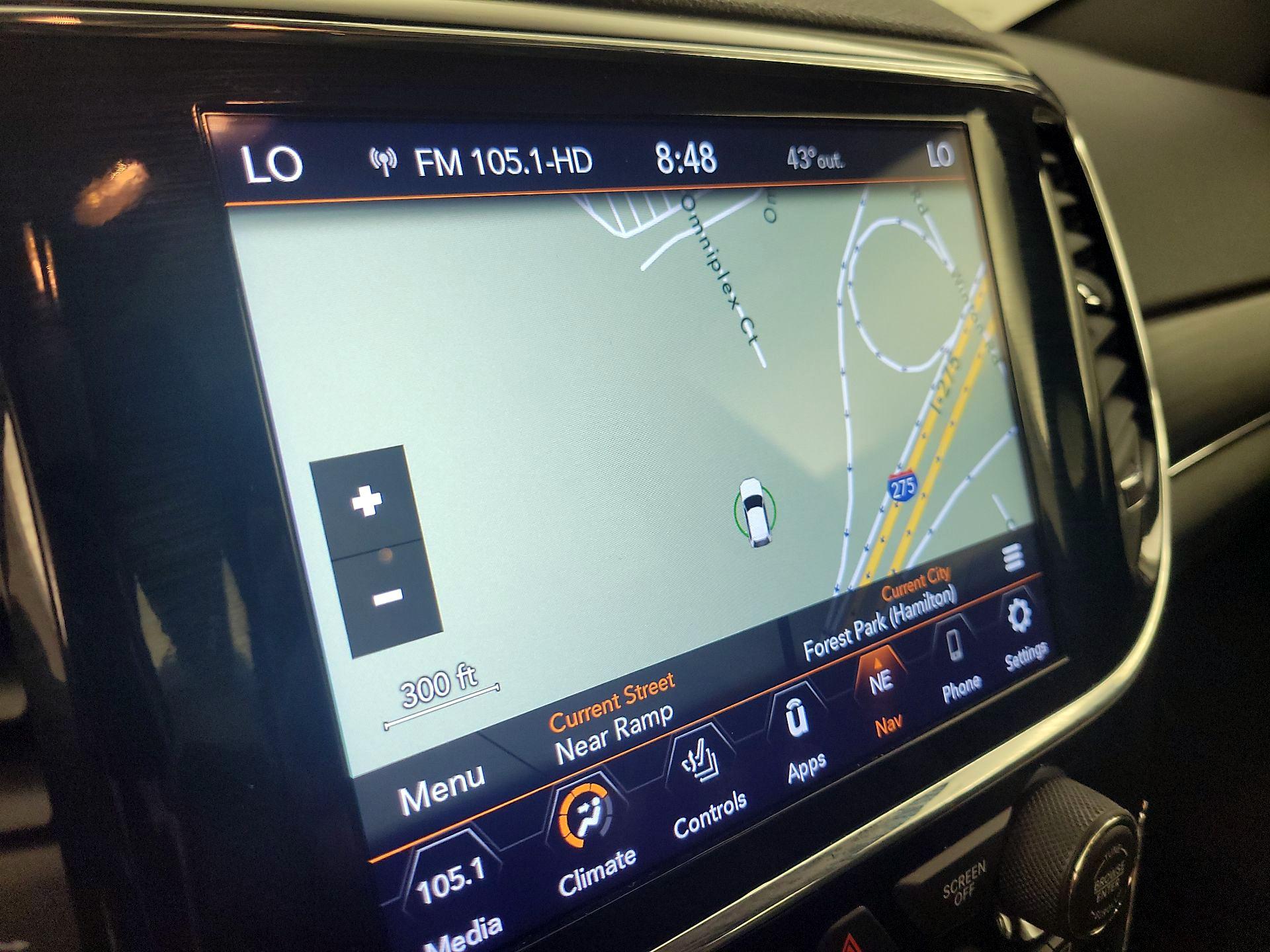 Thumbnail: 2022 Jeep Grand Cherokee - 14