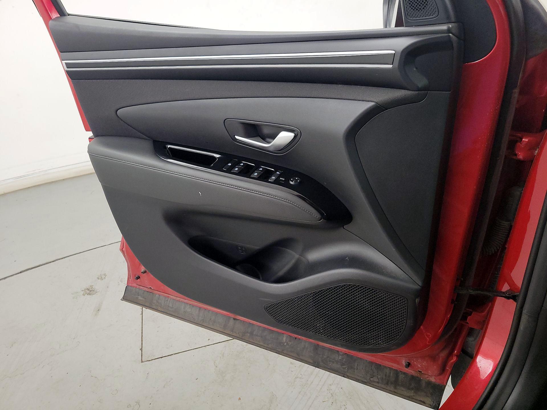 Thumbnail: 2022 Hyundai Tucson - 12