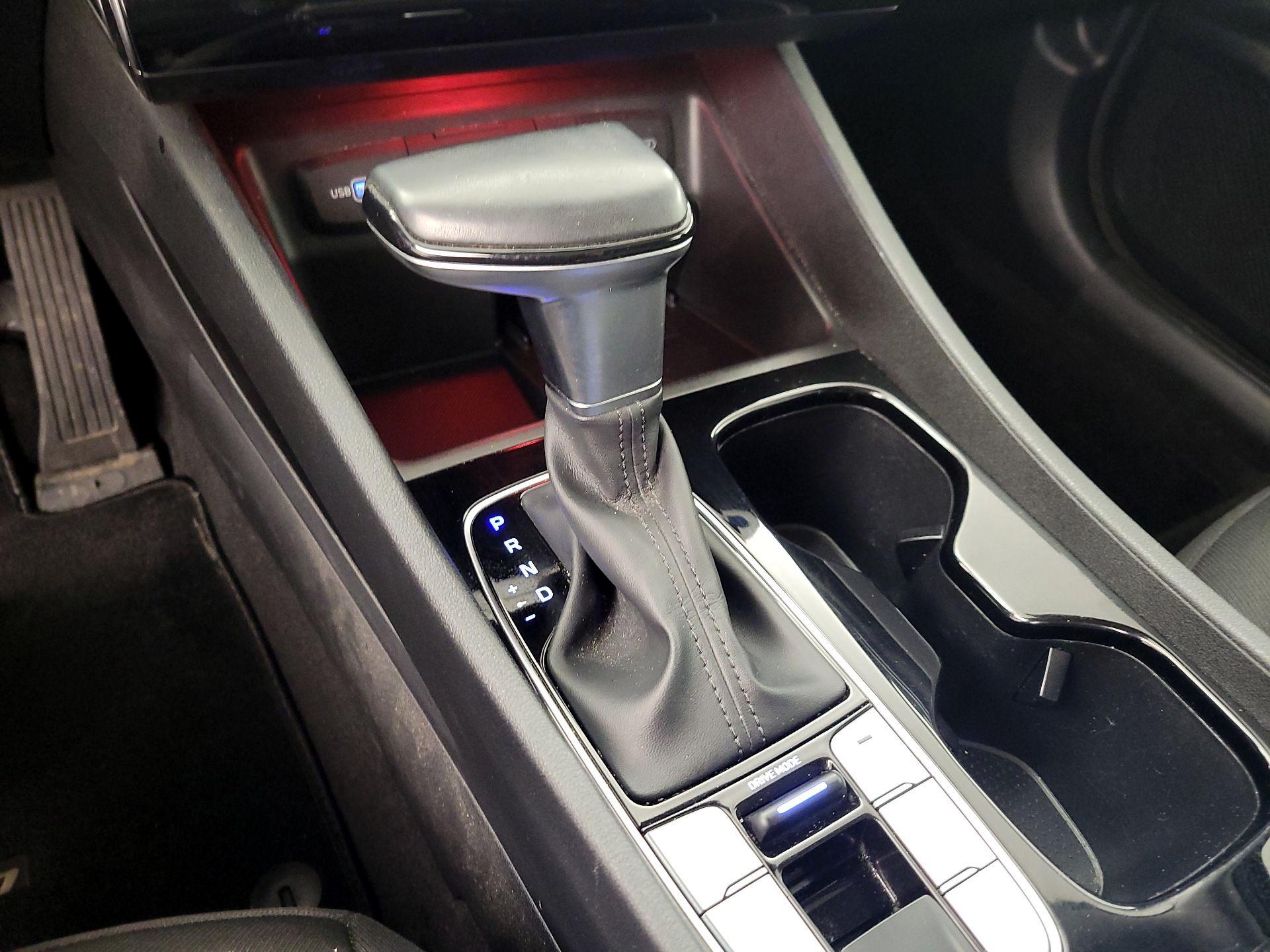 Thumbnail: 2022 Hyundai Tucson - 17