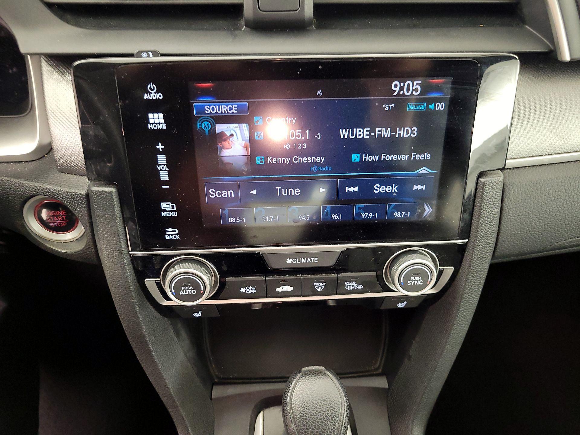 Thumbnail: 2016 Honda Civic - 15