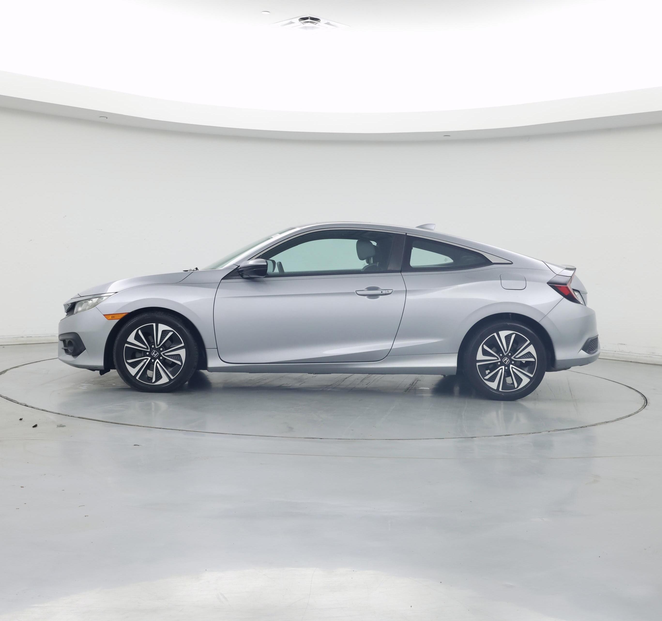 Thumbnail: 2016 Honda Civic - 3