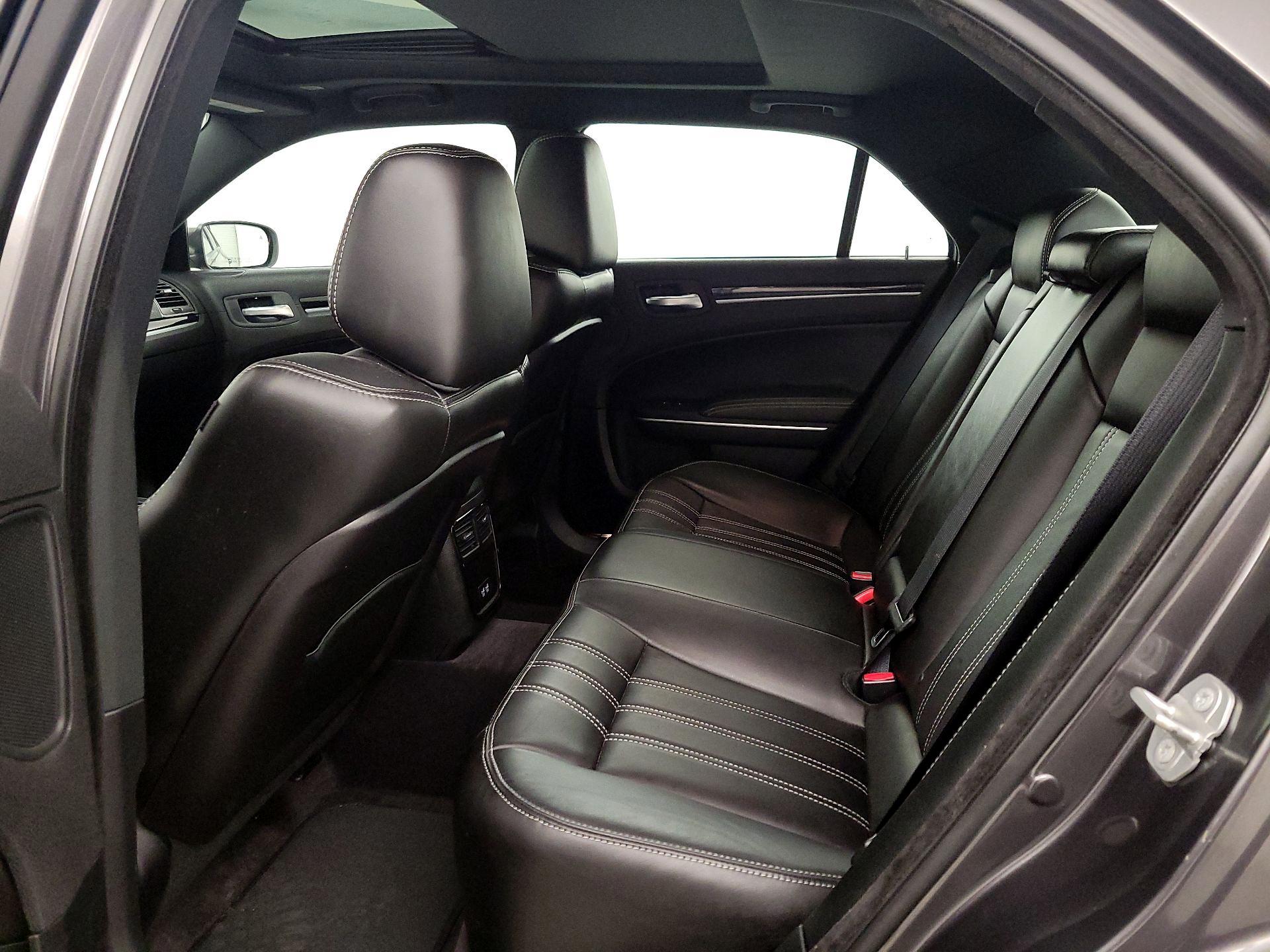 Thumbnail: 2018 Chrysler 300 - 20