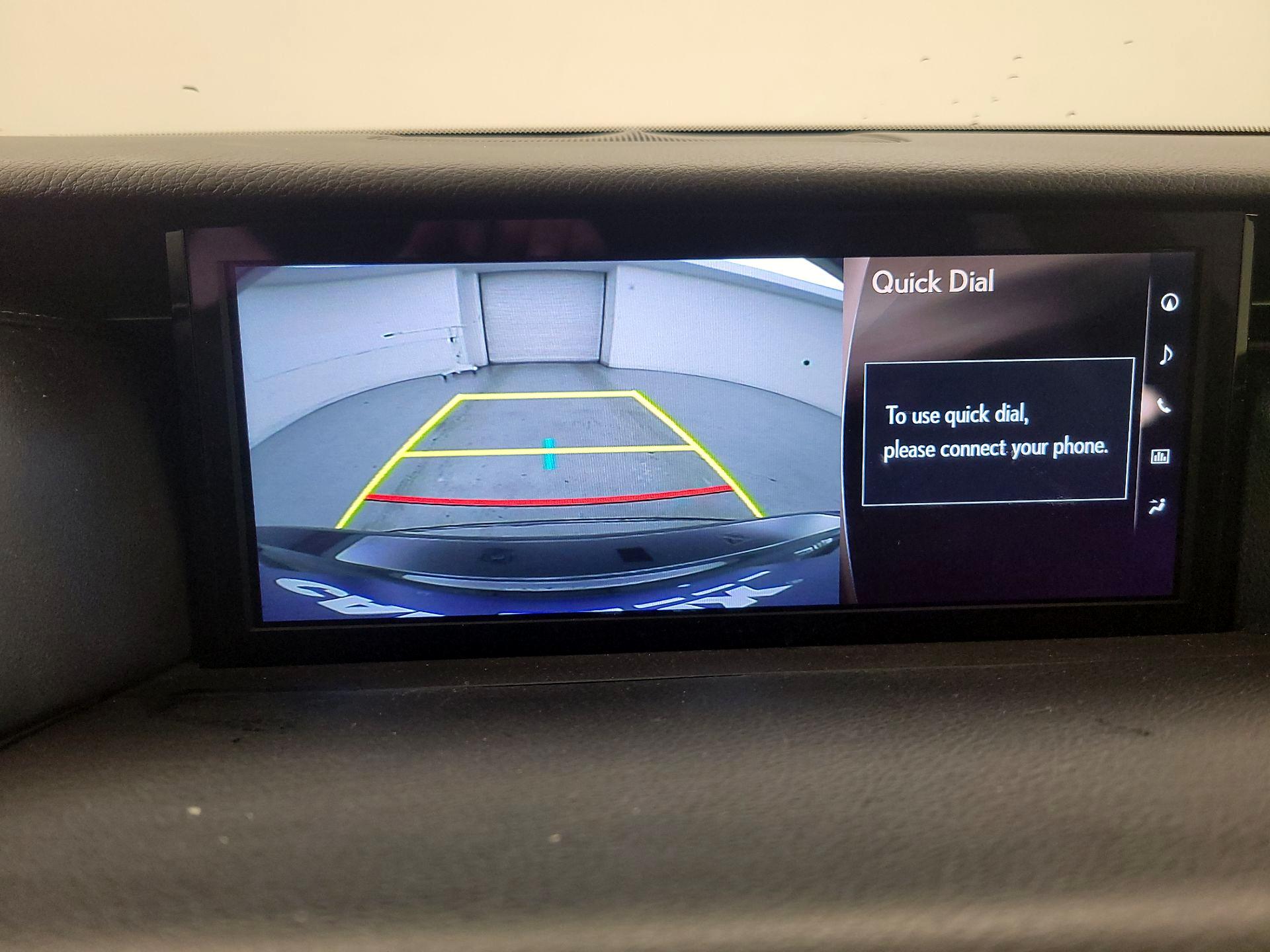 Thumbnail: 2019 Lexus IS - 15