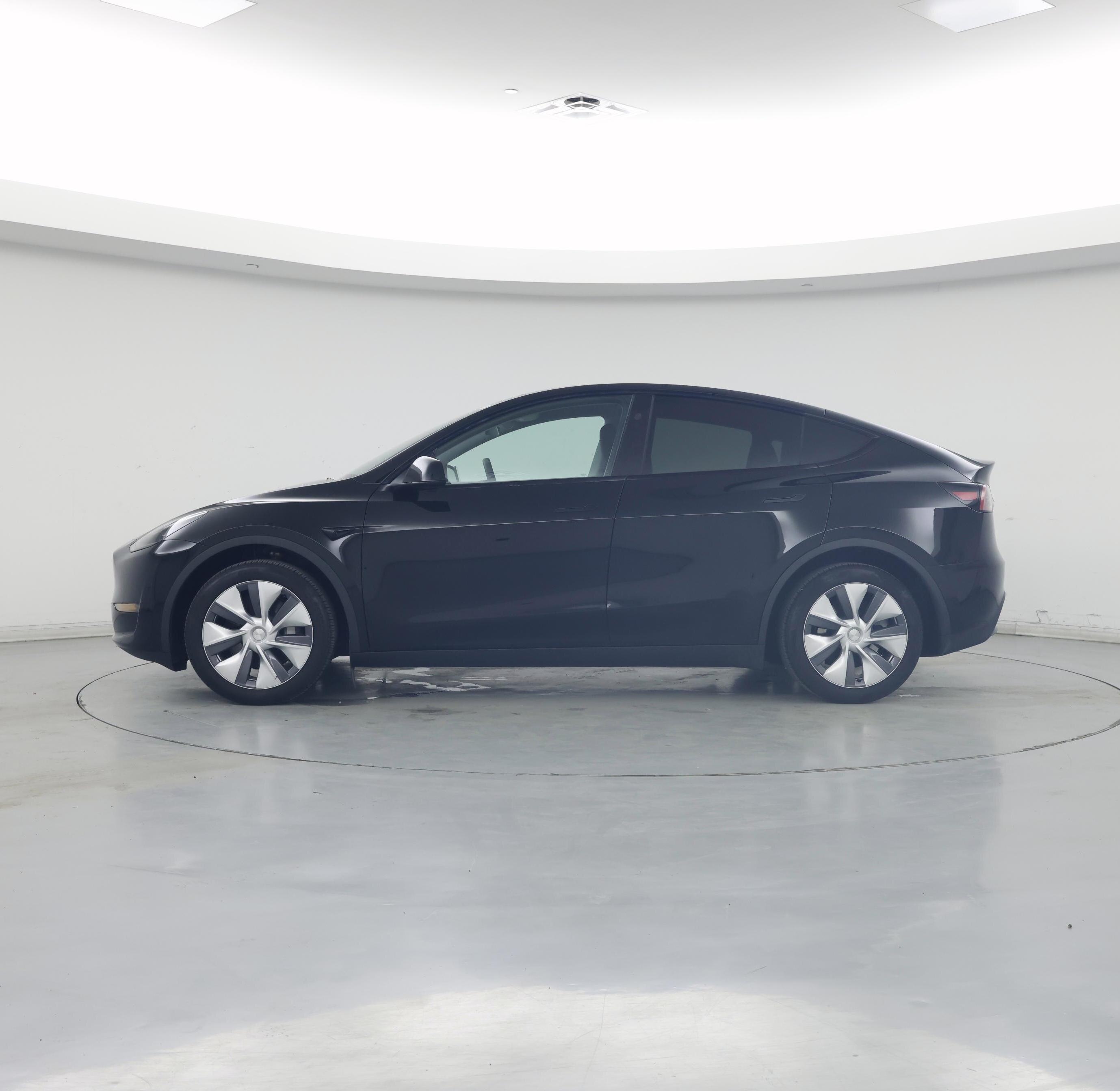 Thumbnail: 2024 Tesla Model Y - 3