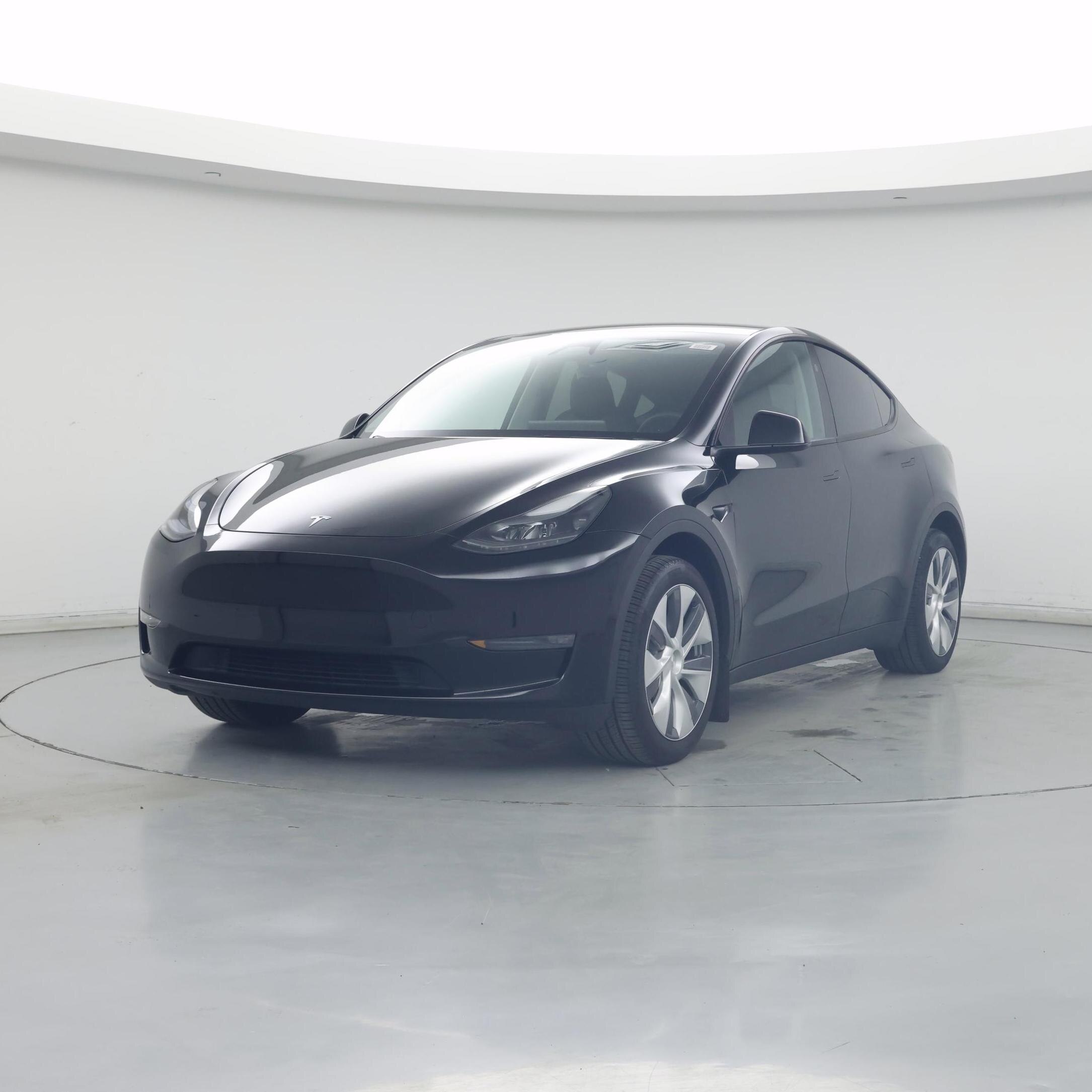 Thumbnail: 2024 Tesla Model Y - 4