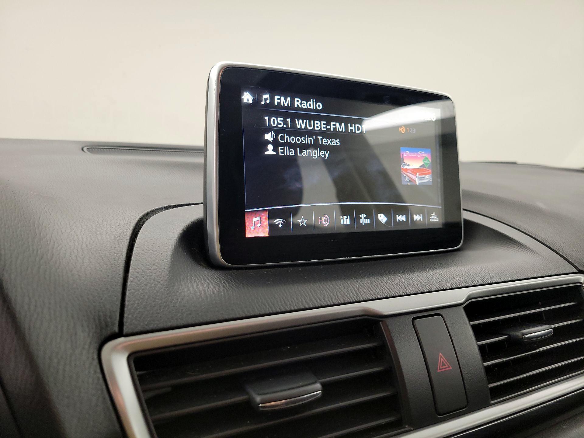 Thumbnail: 2016 Mazda Mazda3 - 15