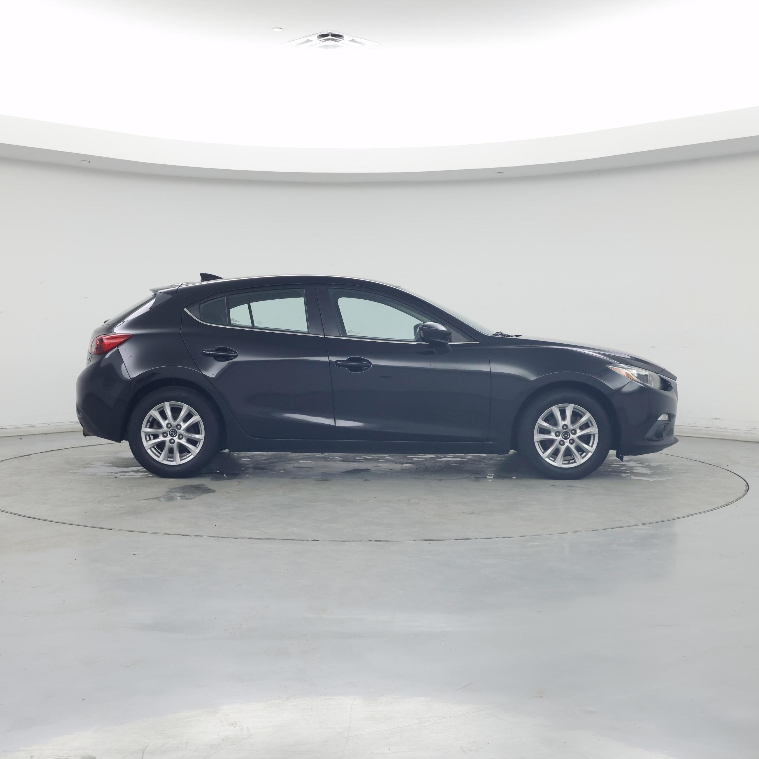 Thumbnail: 2016 Mazda Mazda3 - 7