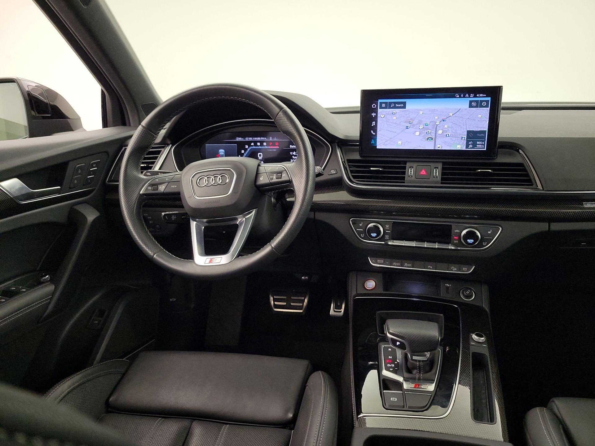 Thumbnail: 2021 Audi SQ5 - 10