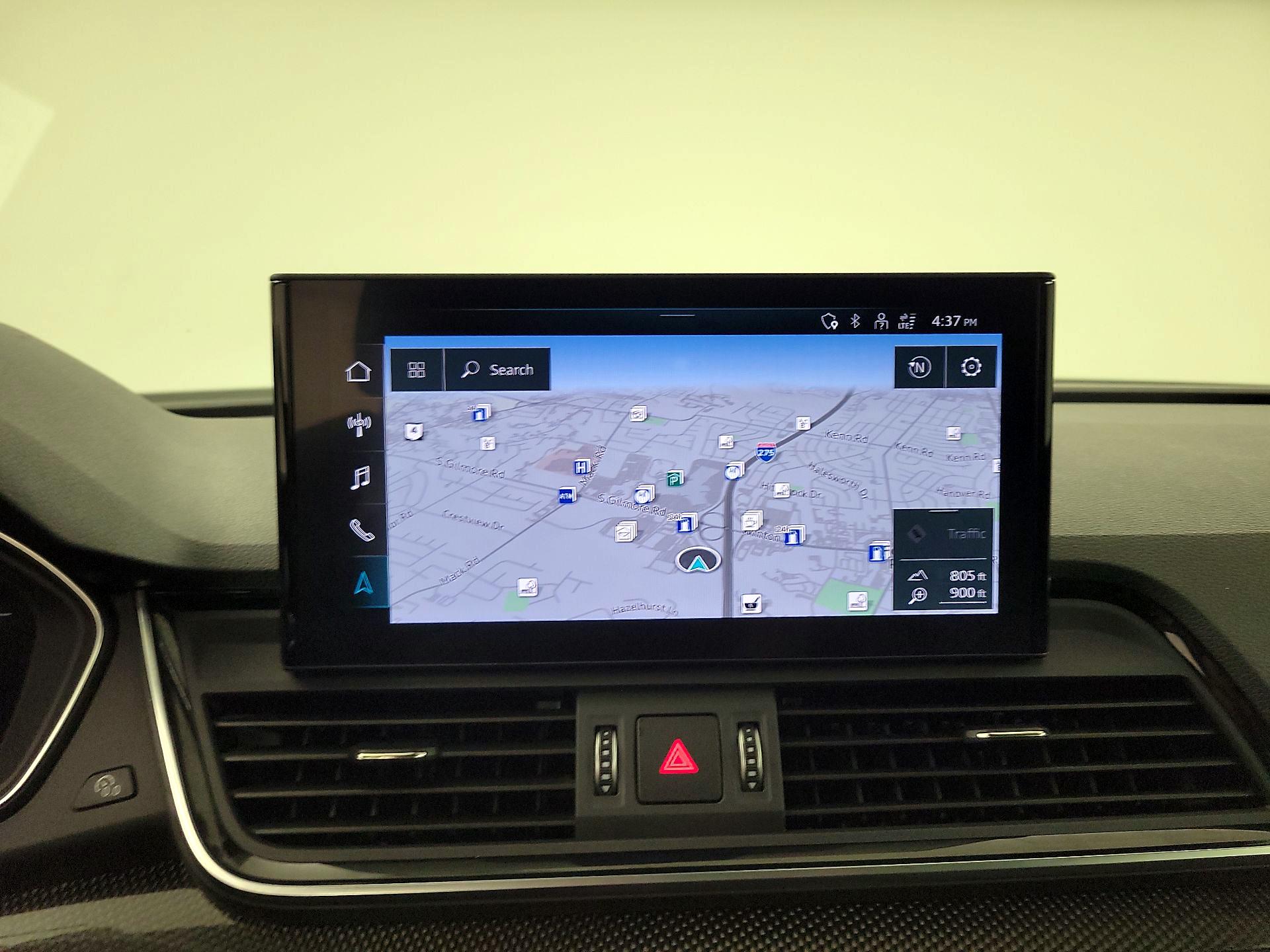 Thumbnail: 2021 Audi SQ5 - 14