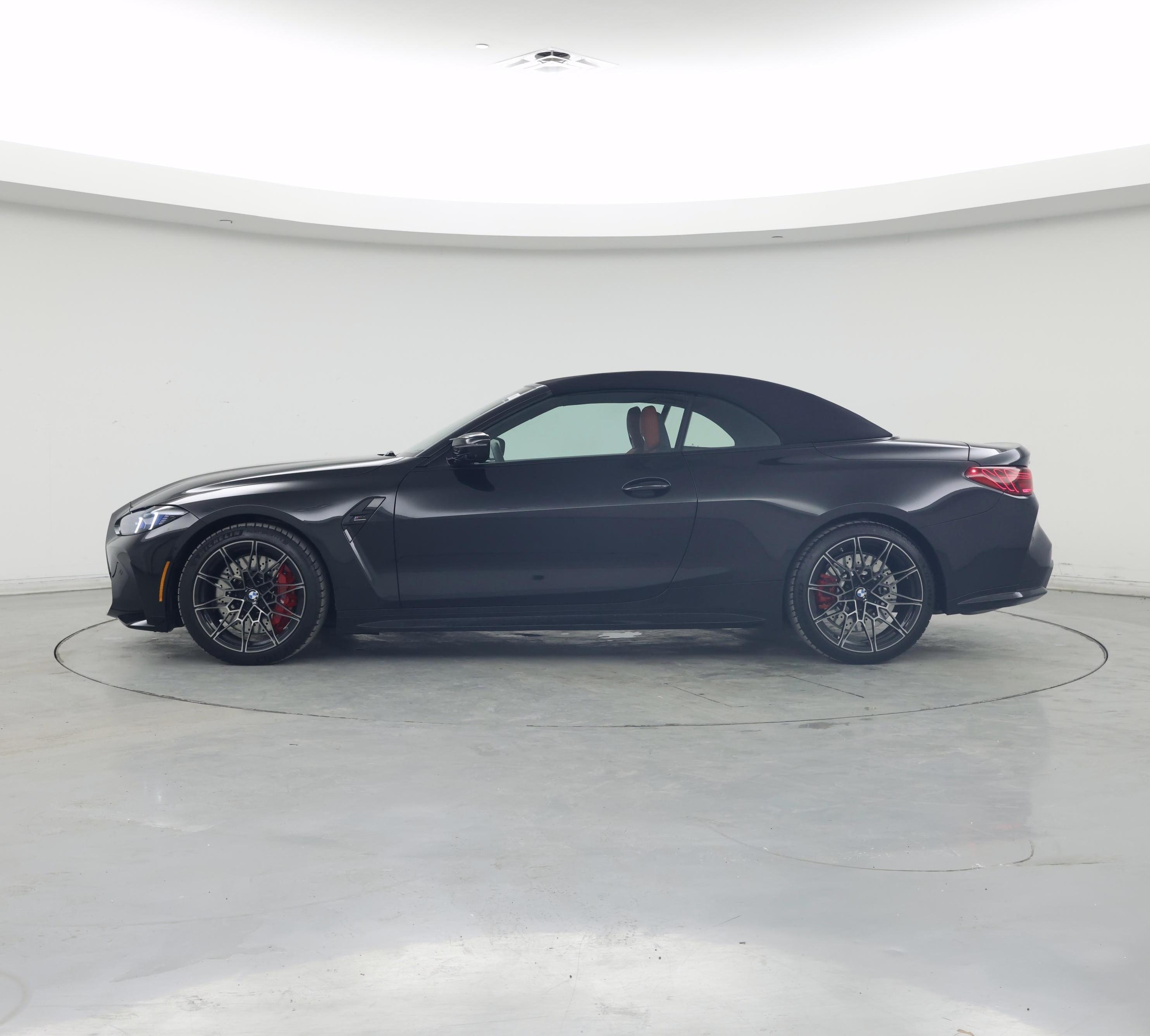 Thumbnail: 2025 BMW M4 - 3