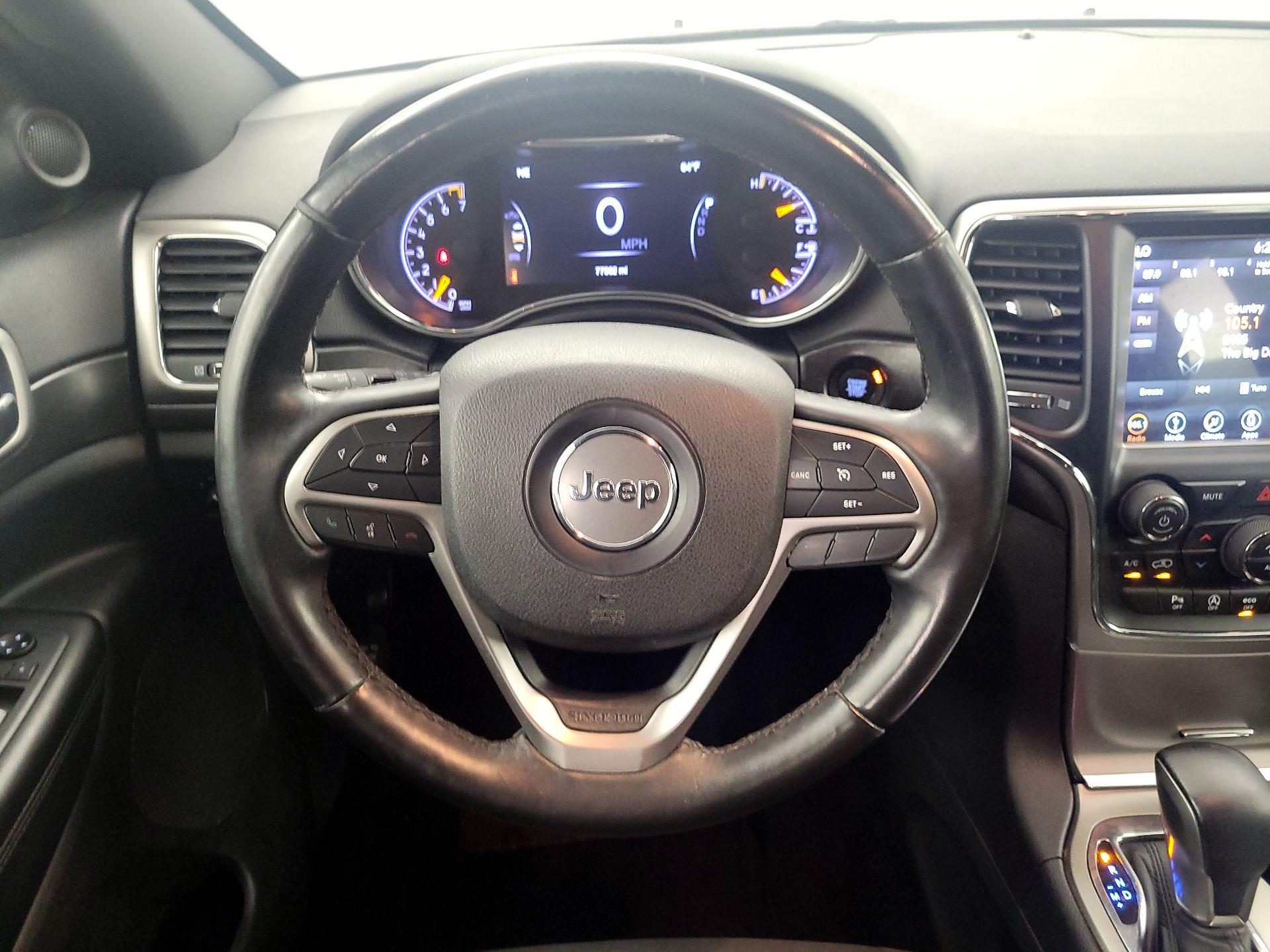 Thumbnail: 2018 Jeep Grand Cherokee - 10