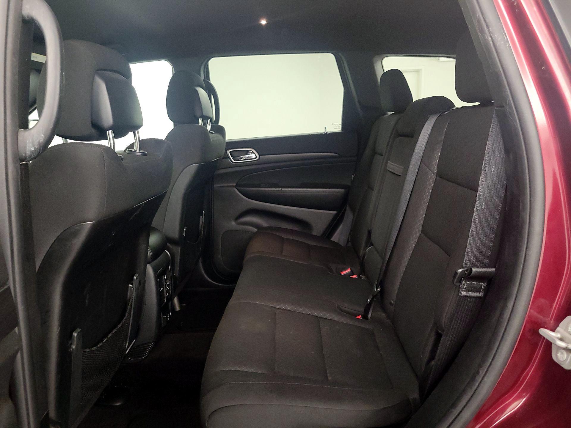 Thumbnail: 2018 Jeep Grand Cherokee - 20