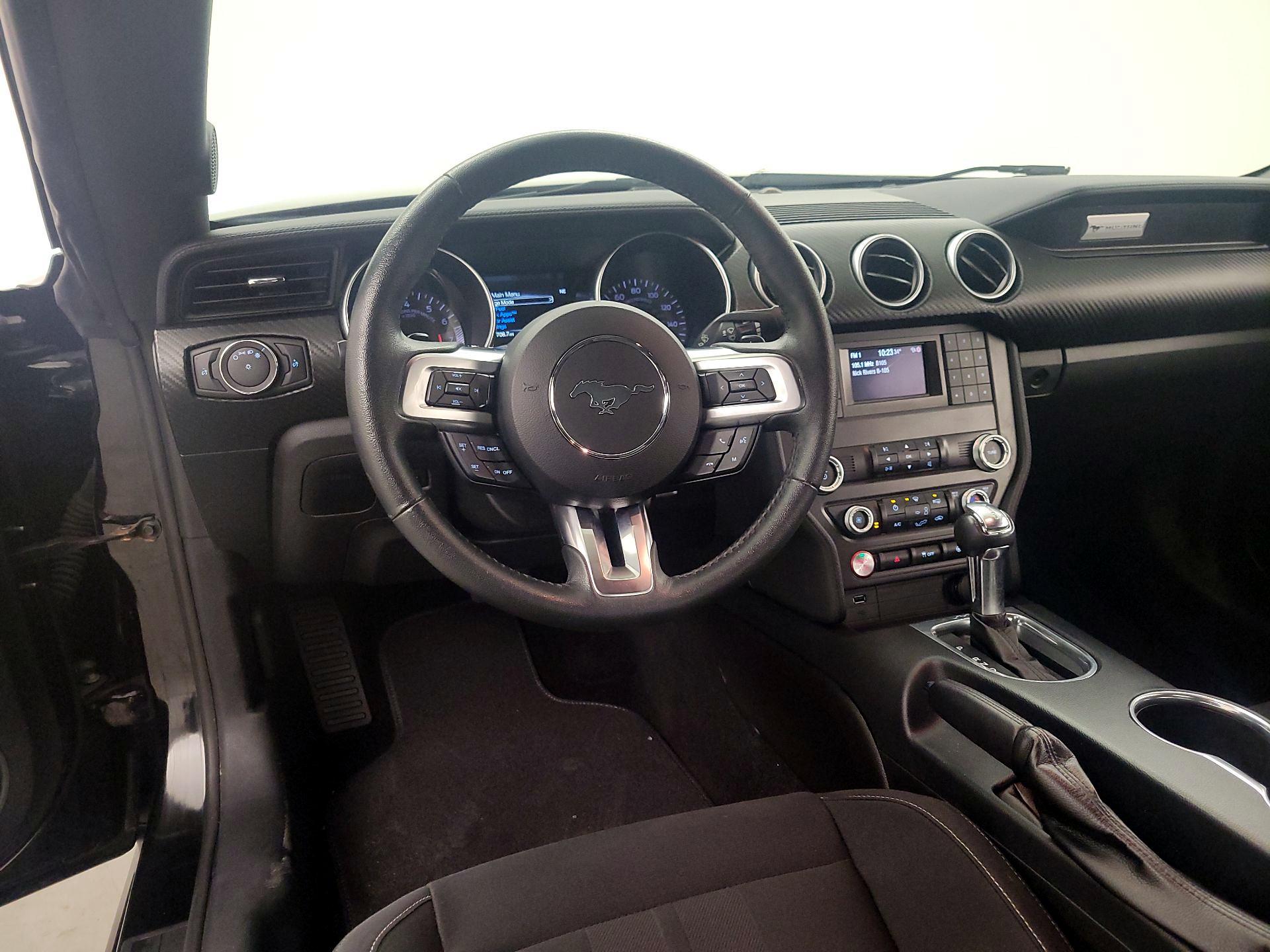 Thumbnail: 2019 Ford Mustang - 10