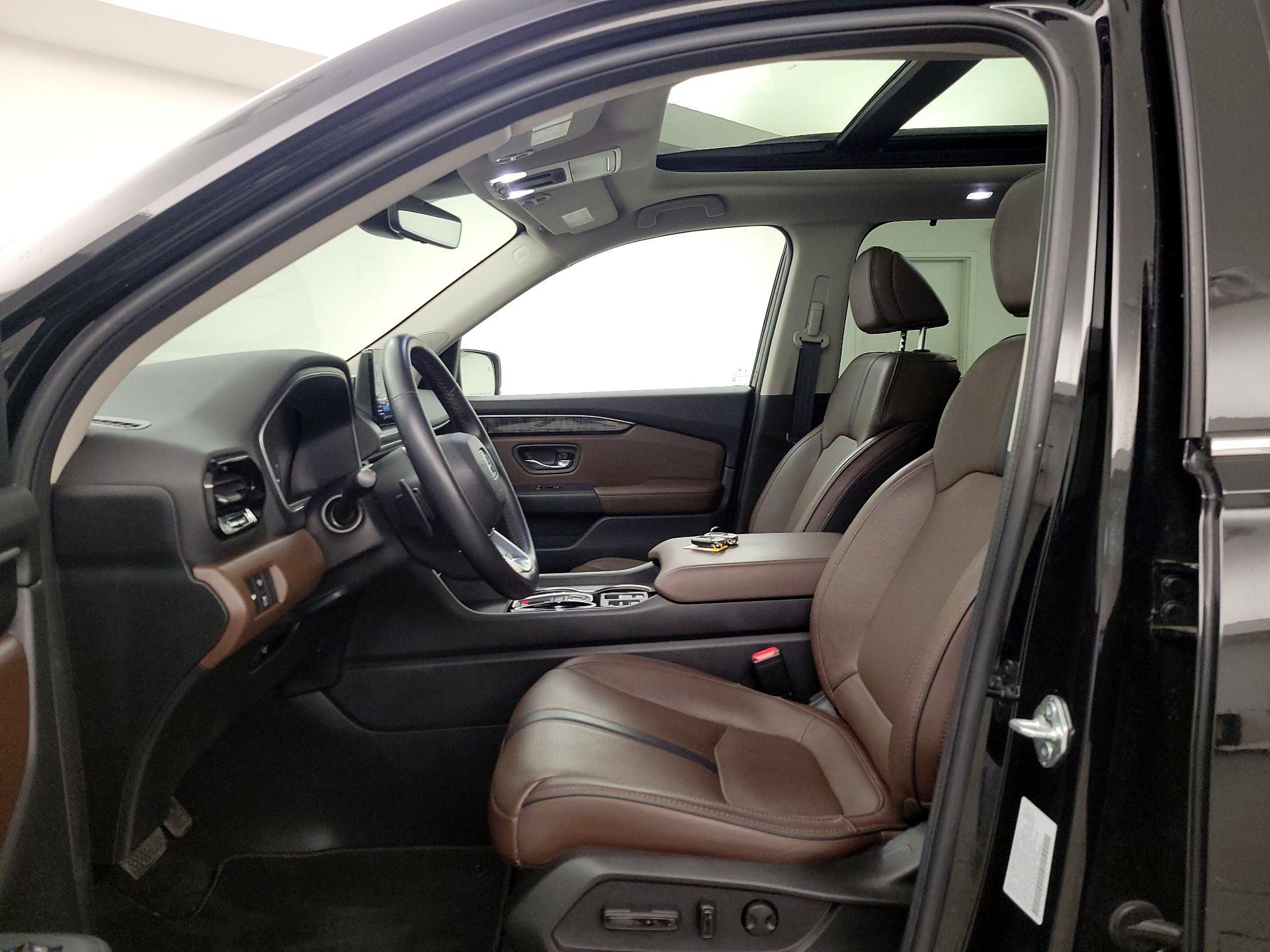 Thumbnail: 2023 Honda Pilot - 11