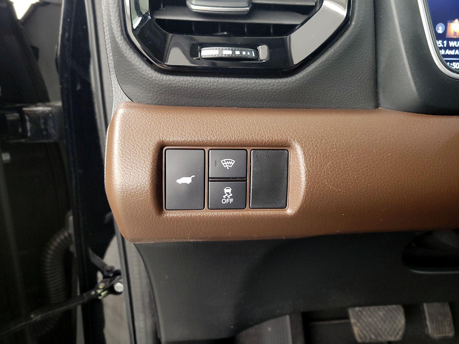 Thumbnail: 2023 Honda Pilot - 13