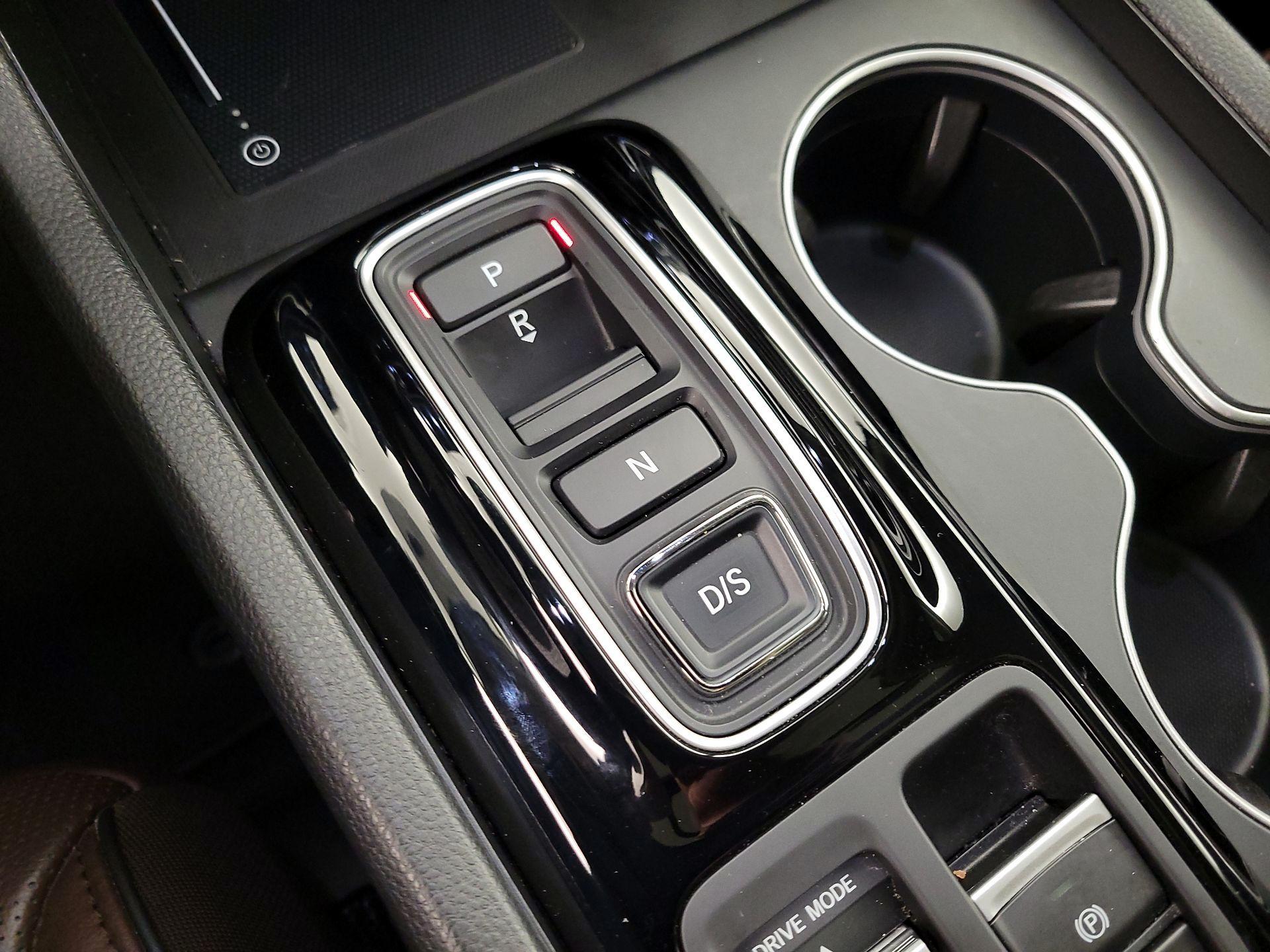 Thumbnail: 2023 Honda Pilot - 18