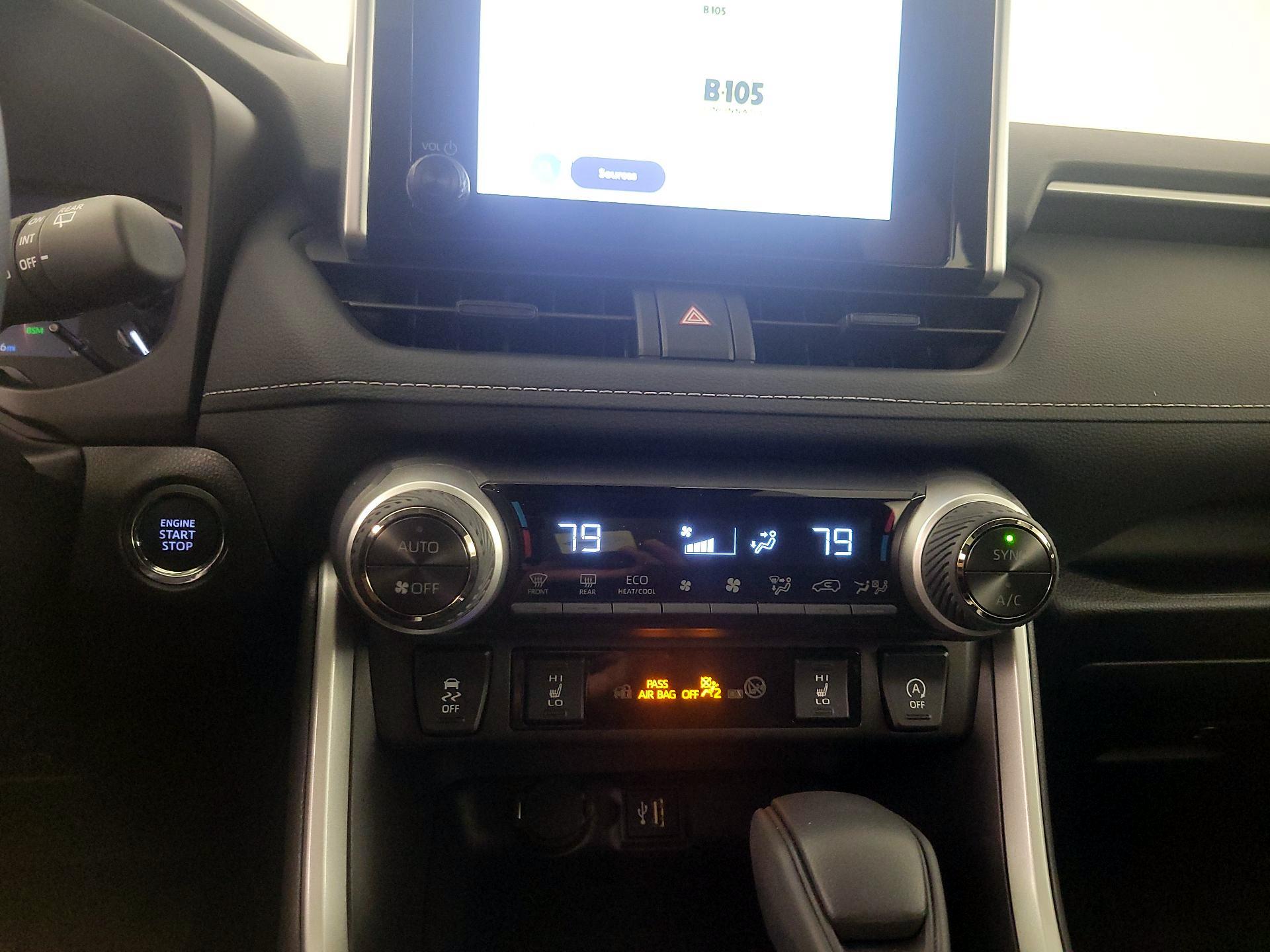 Thumbnail: 2025 Toyota RAV4 - 16