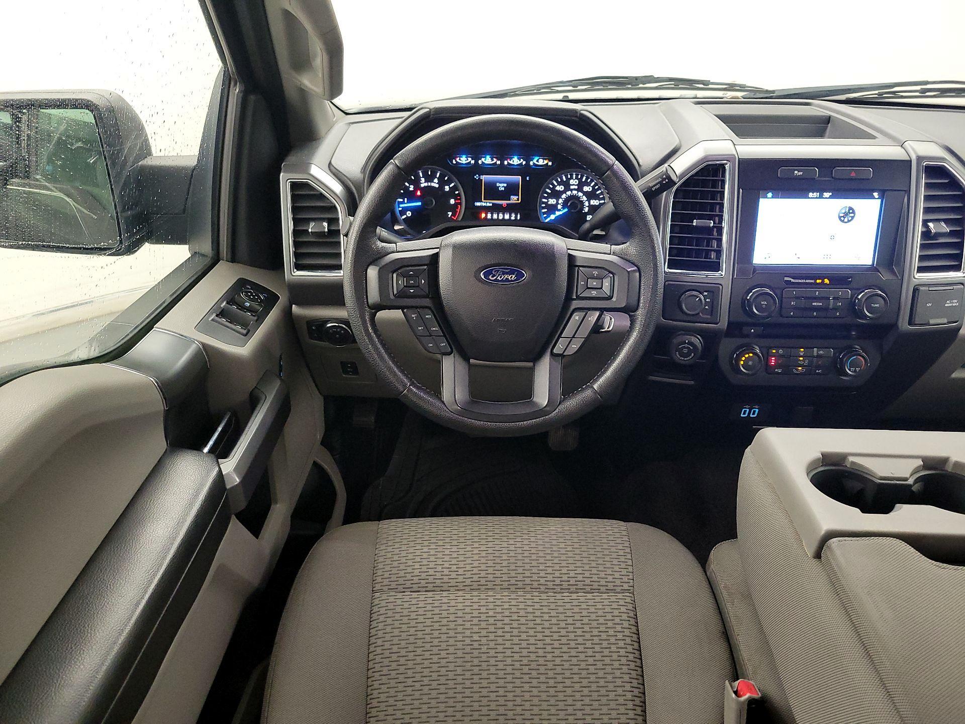 Thumbnail: 2016 Ford F-150 - 10