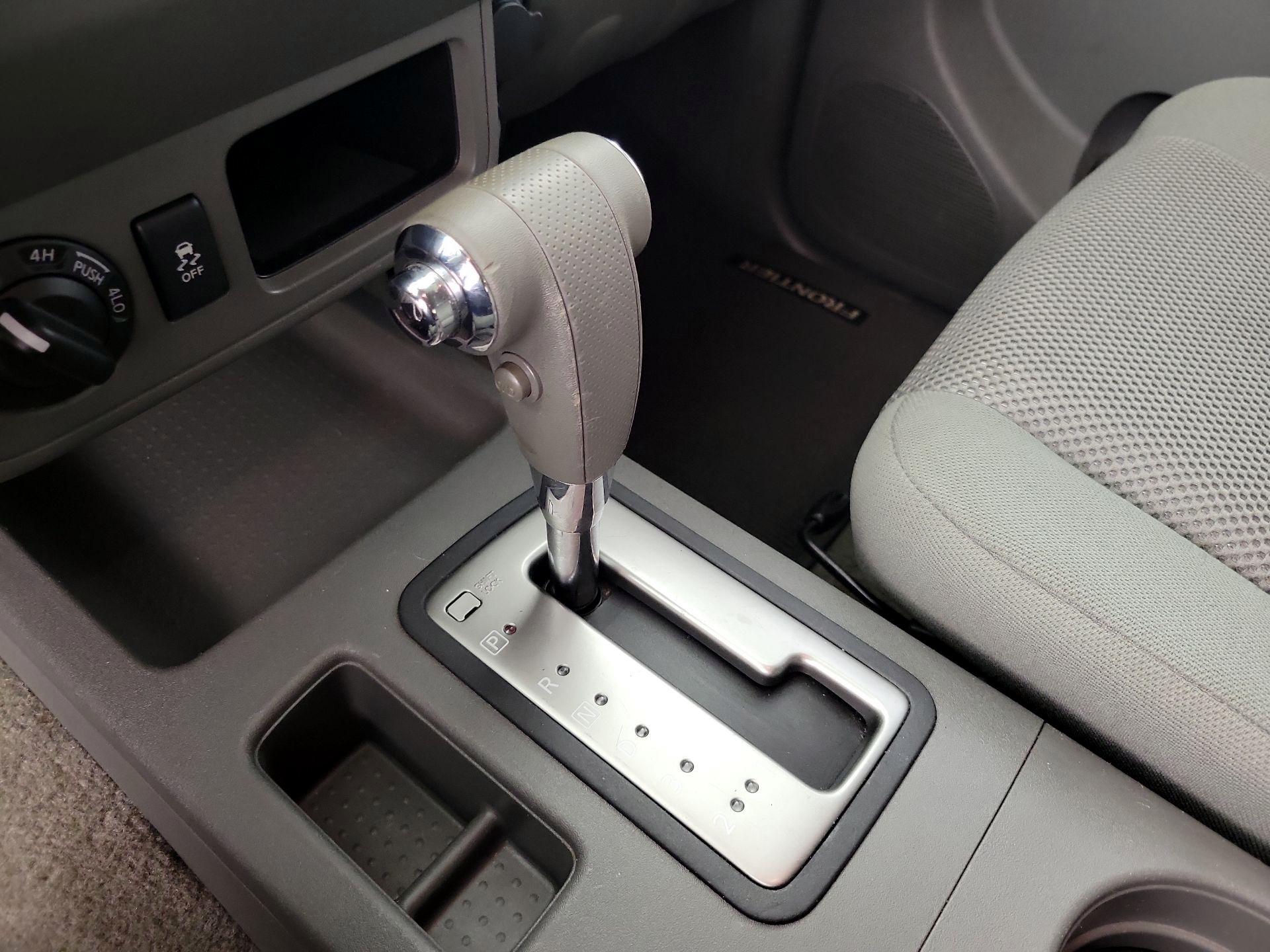 Thumbnail: 2016 Nissan Frontier - 16