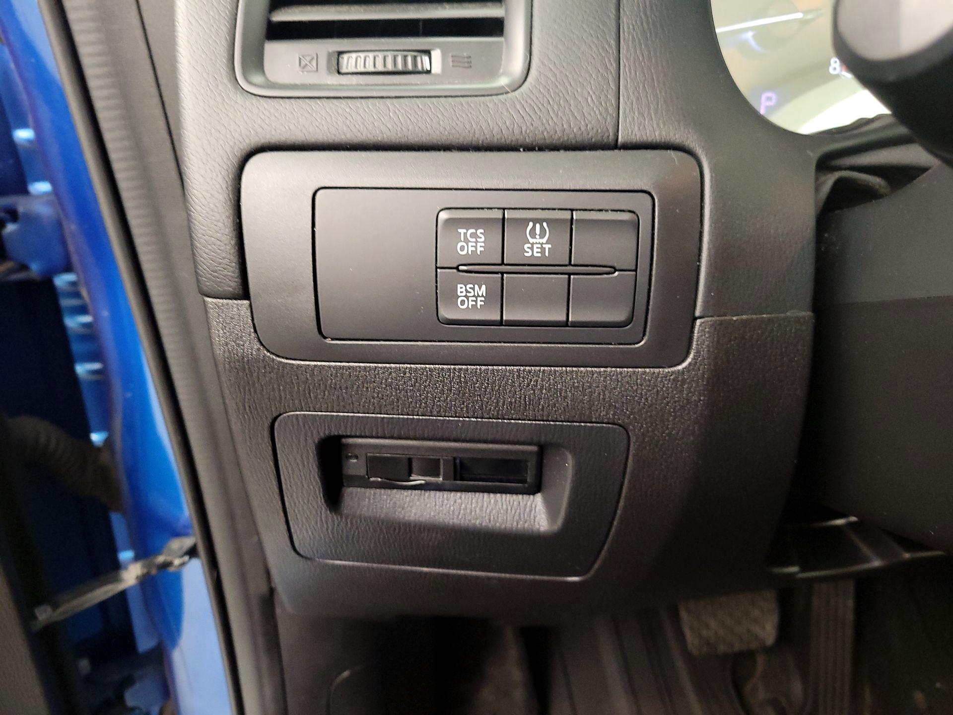 Thumbnail: 2014 Mazda CX-5 - 13