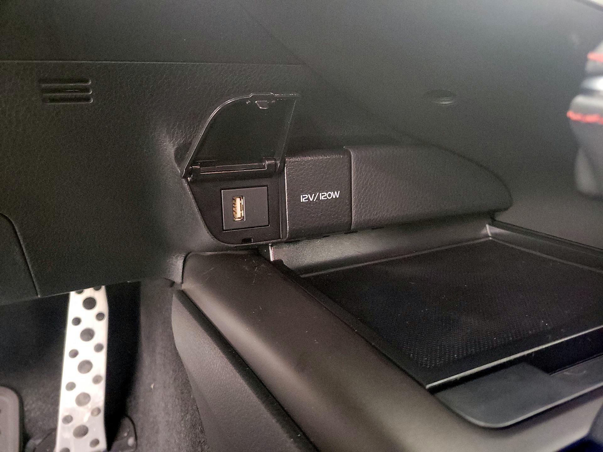 Thumbnail: 2024 Toyota Camry - 18