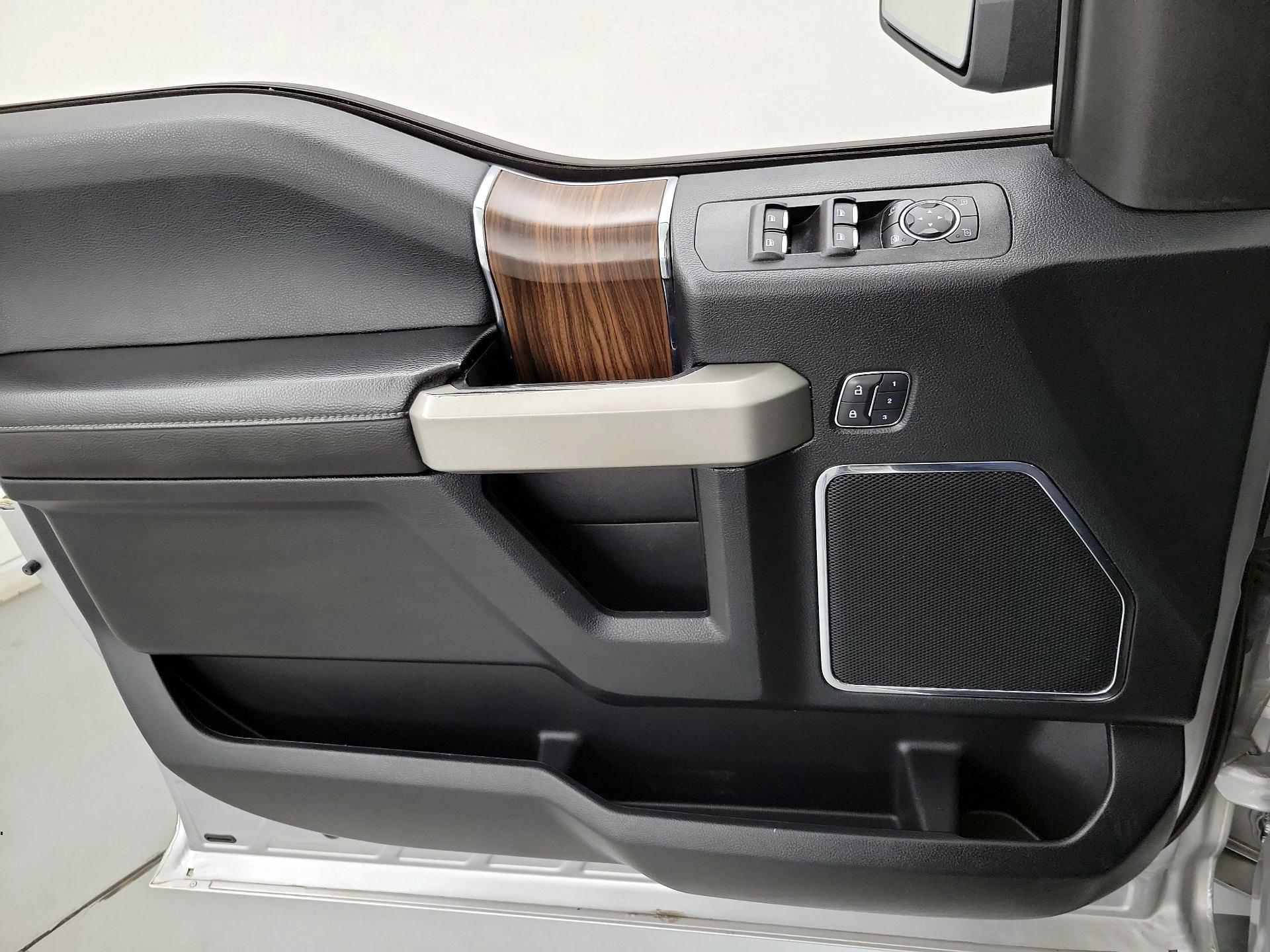 Thumbnail: 2017 Ford F-150 - 12