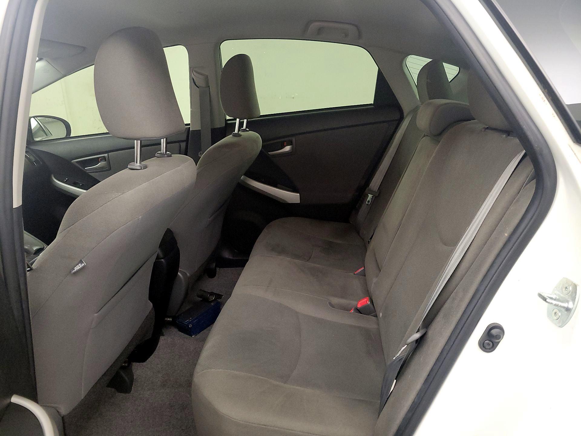 Thumbnail: 2015 Toyota Prius - 19