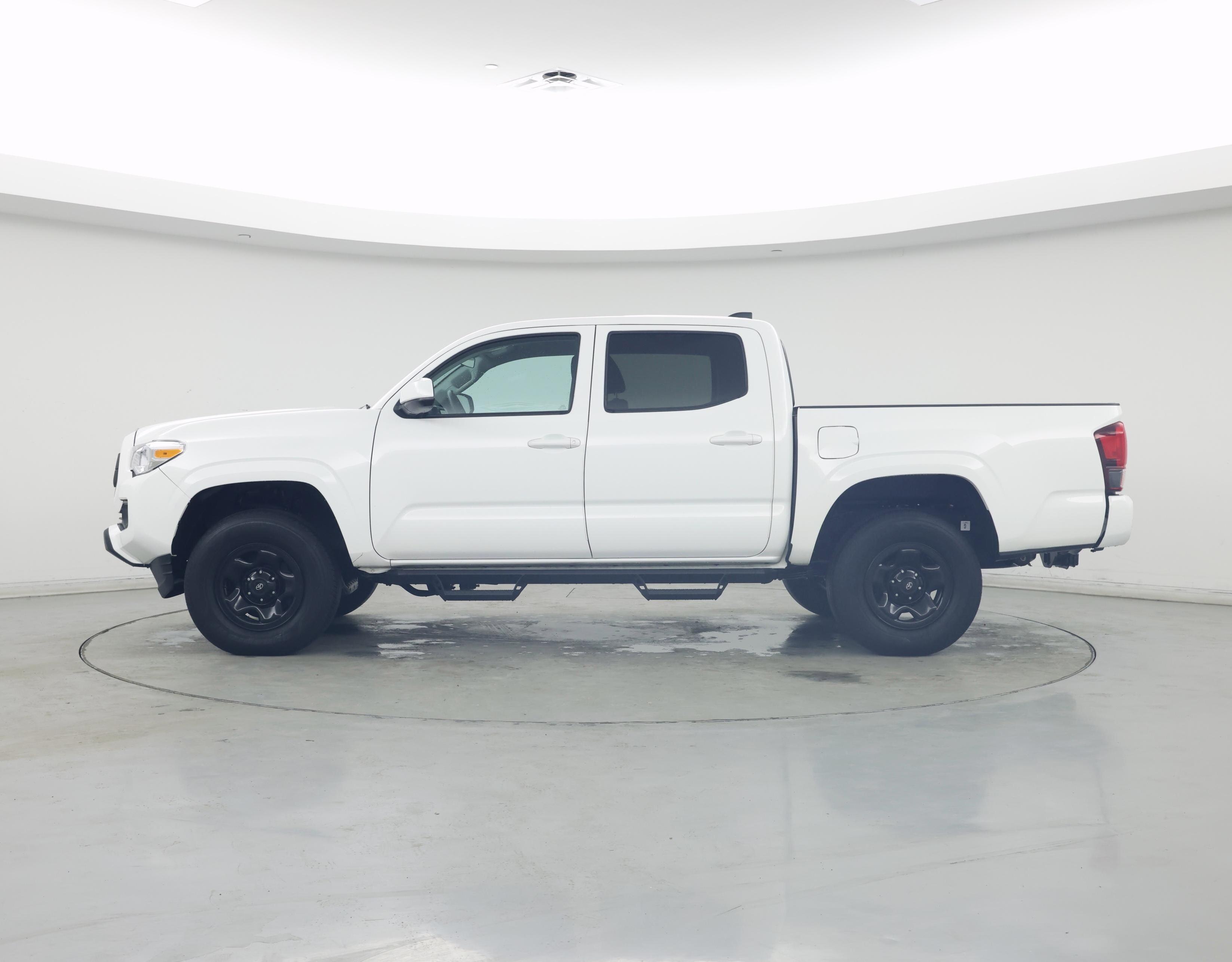 Thumbnail: 2023 Toyota Tacoma - 3