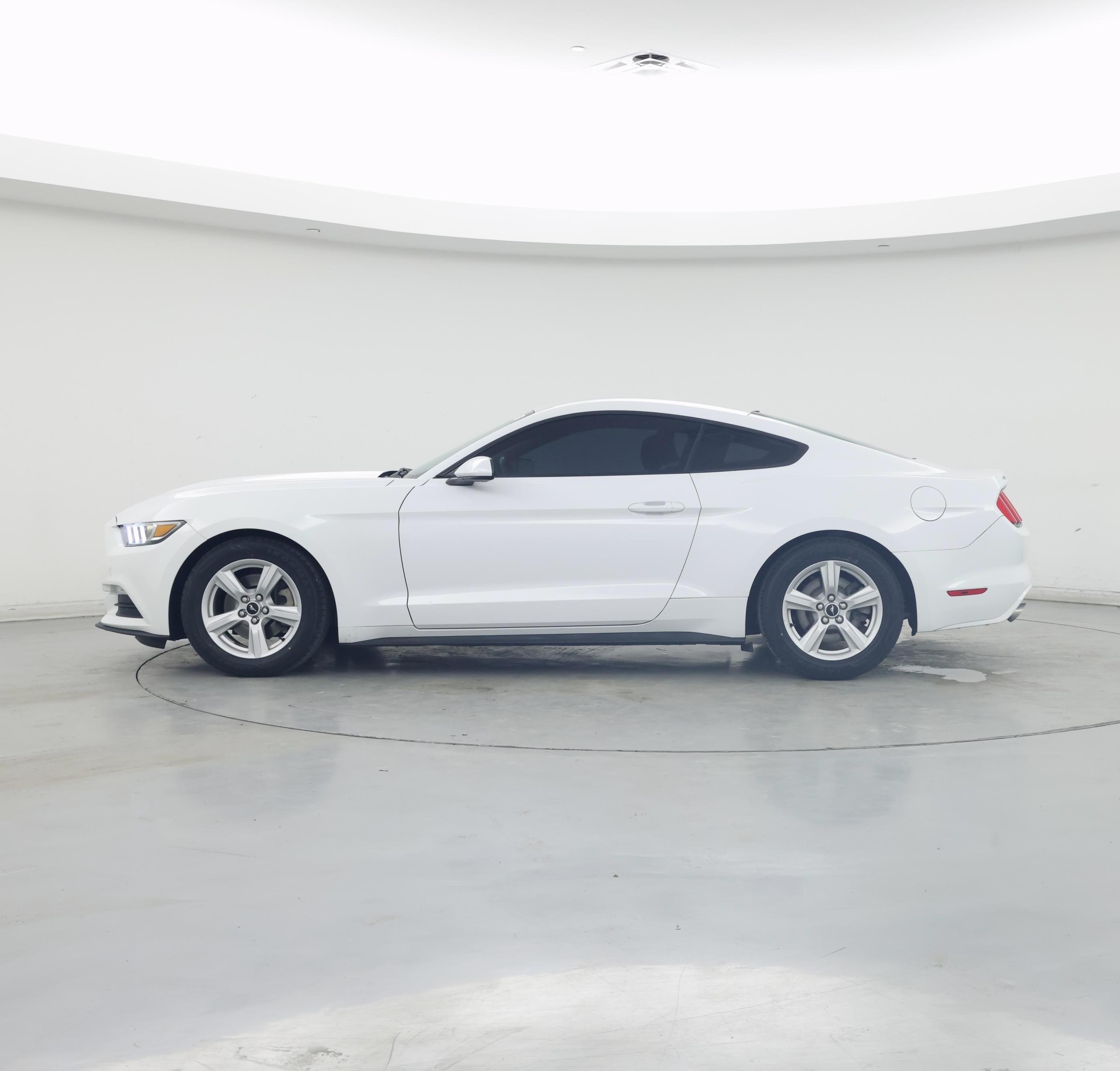 Thumbnail: 2015 Ford Mustang - 3