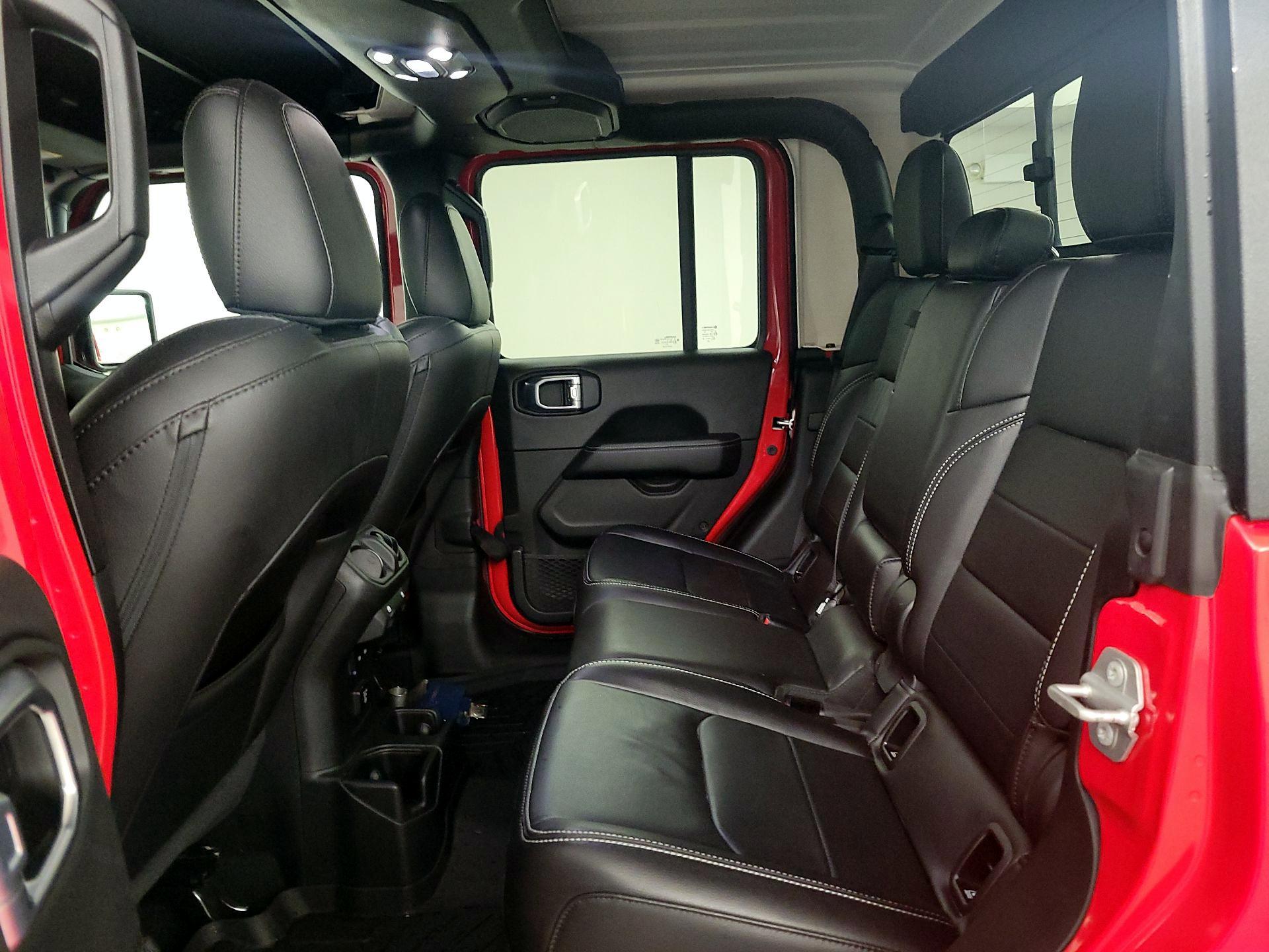 Thumbnail: 2021 Jeep Gladiator - 20