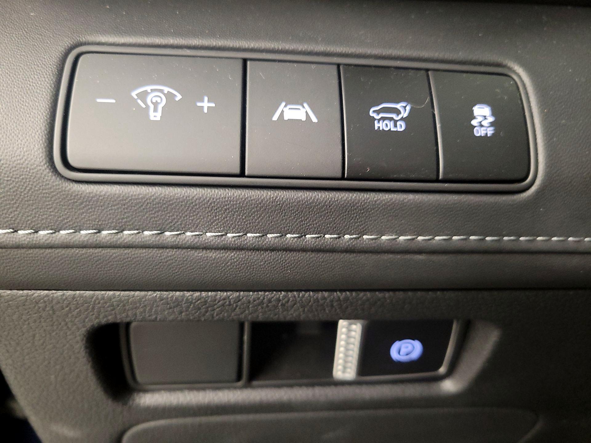 Thumbnail: 2023 Hyundai Santa Fe - 13