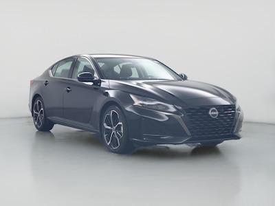 2023 Nissan Altima SR