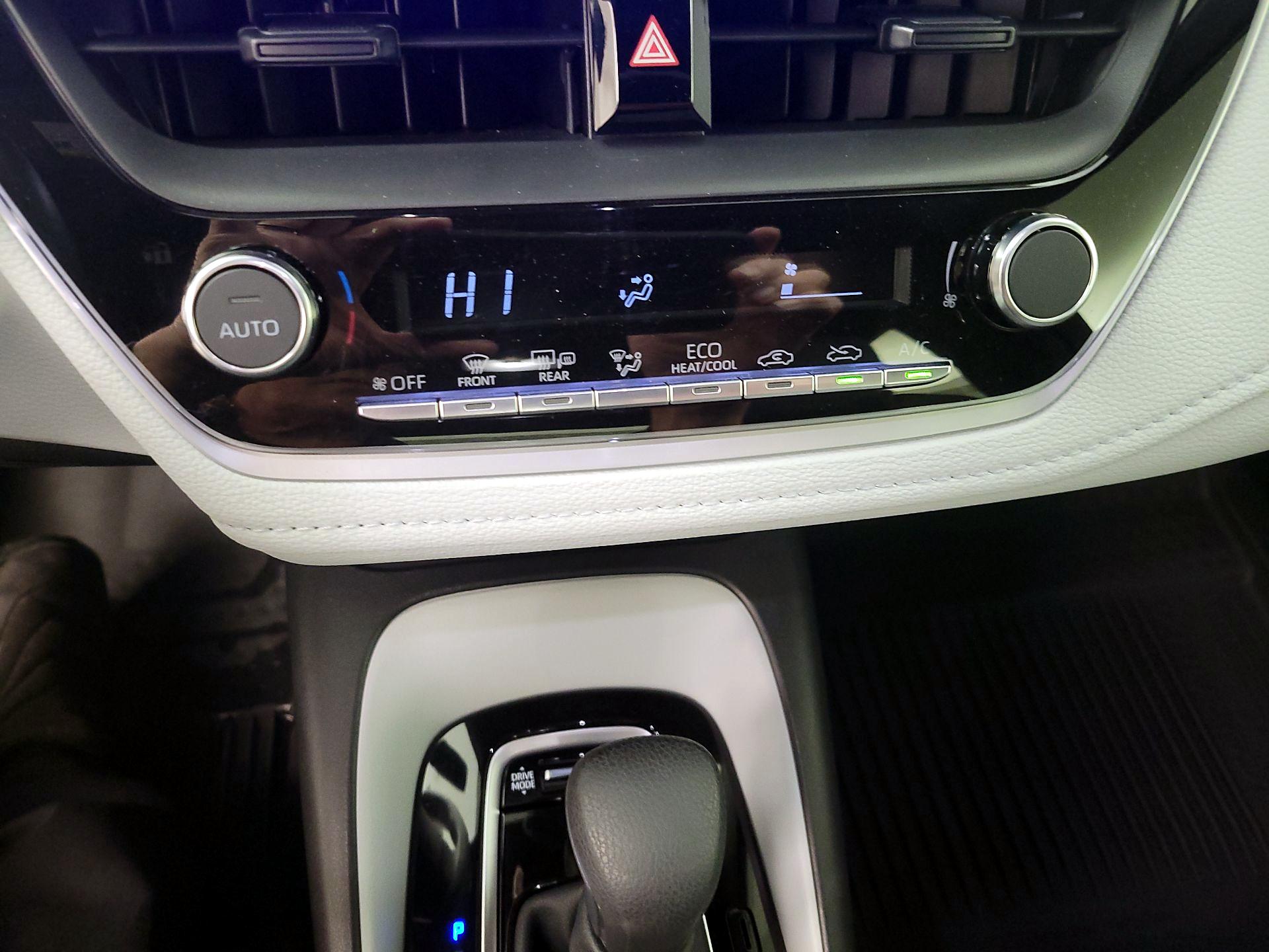 Thumbnail: 2025 Toyota Corolla - 17