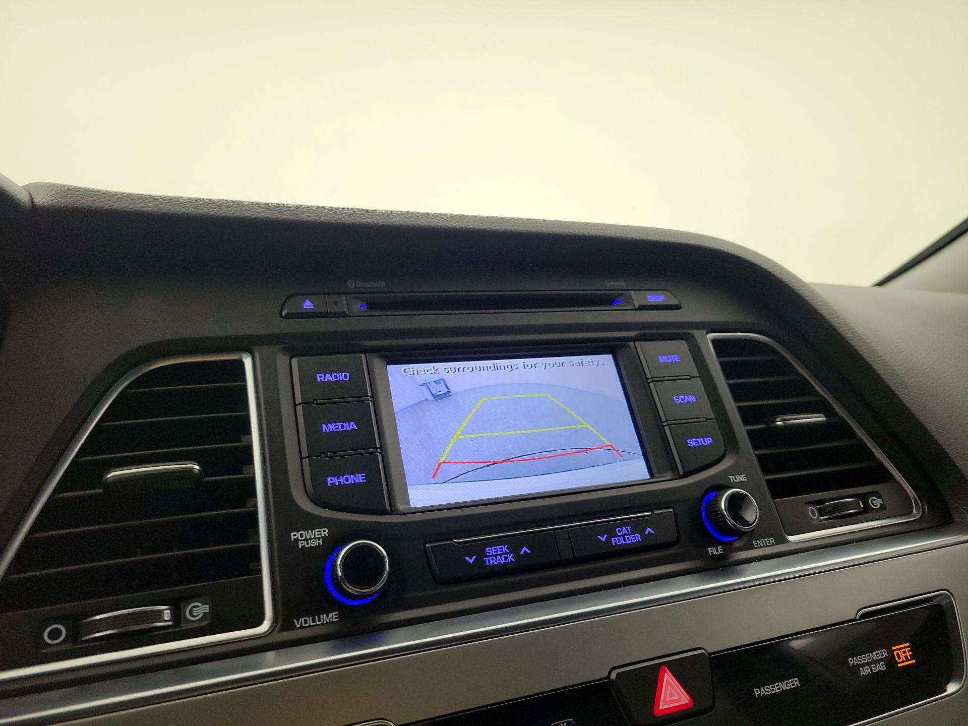 Thumbnail: 2015 Hyundai Sonata - 14