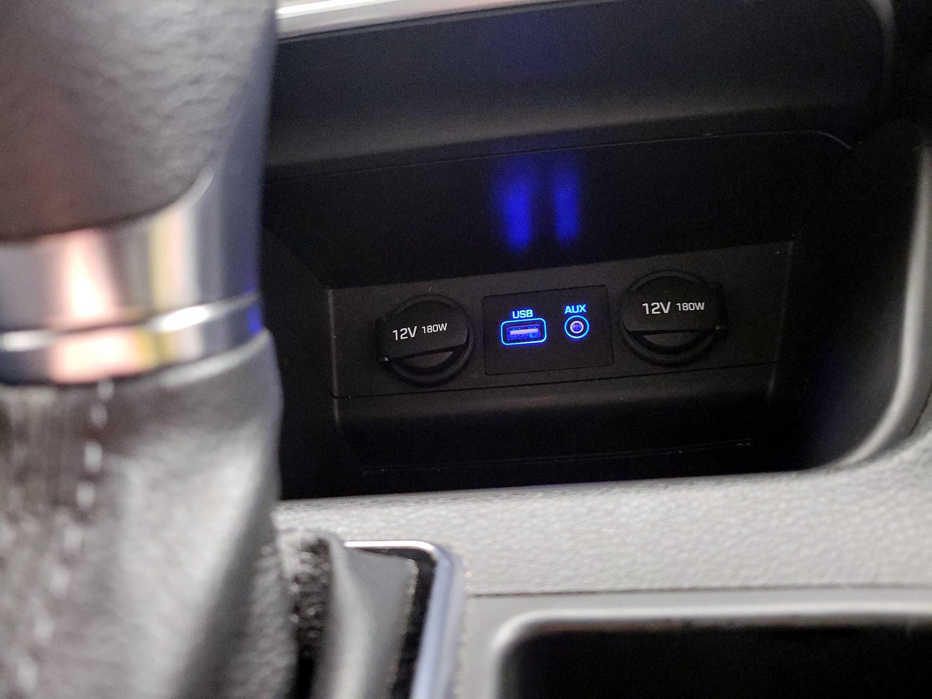 Thumbnail: 2015 Hyundai Sonata - 18