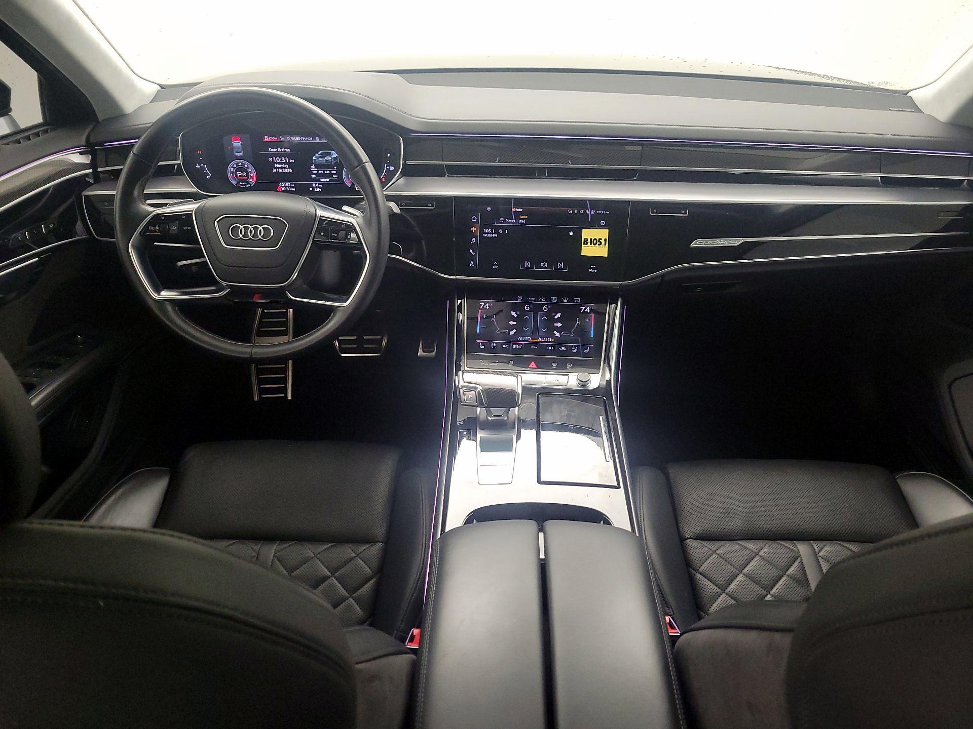 Thumbnail: 2021 Audi S8 - 9
