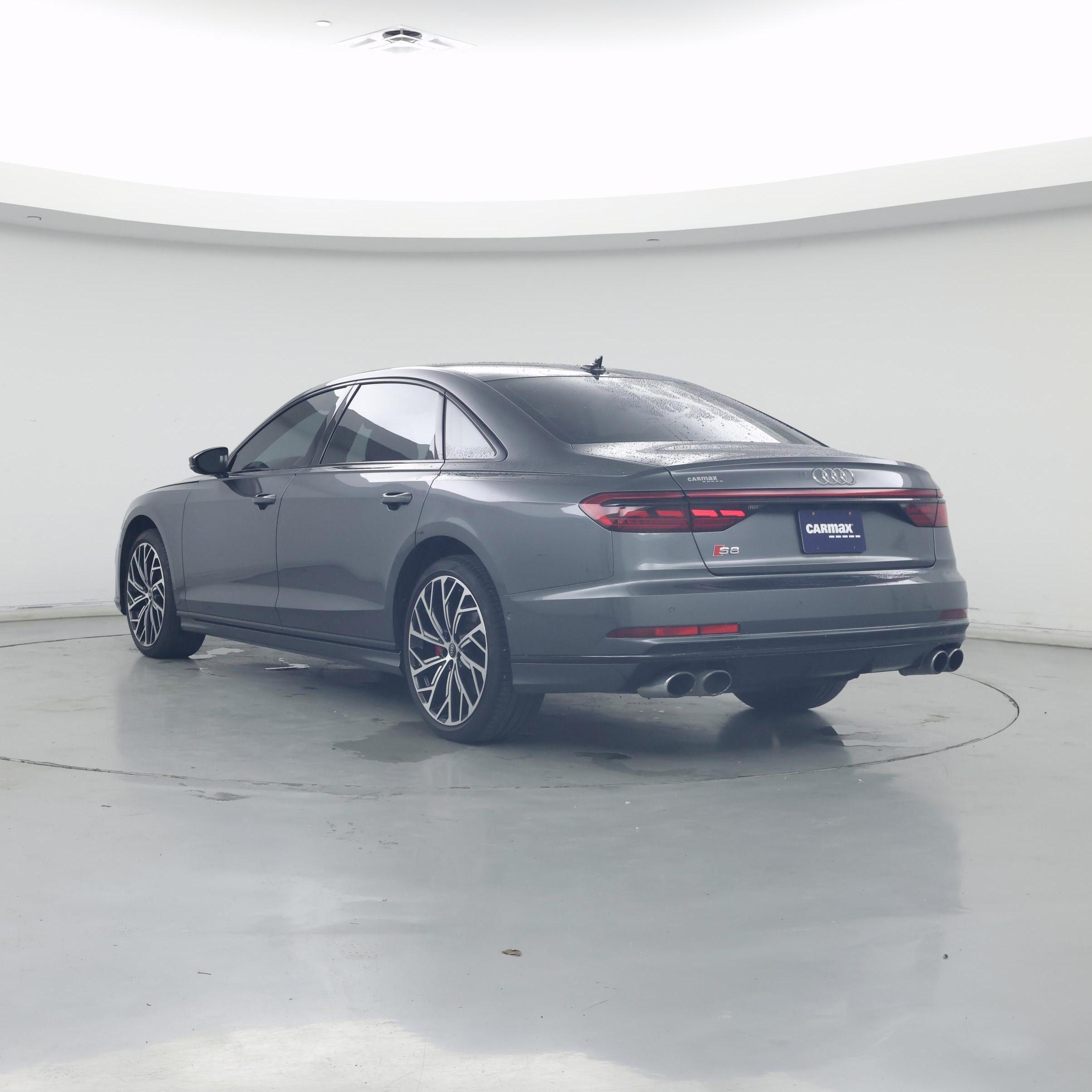 Thumbnail: 2021 Audi S8 - 2