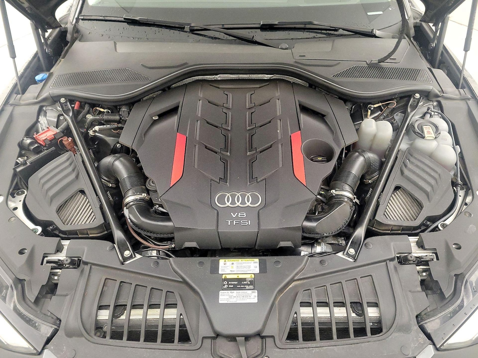 2021 Audi S8 Base - Photo 24