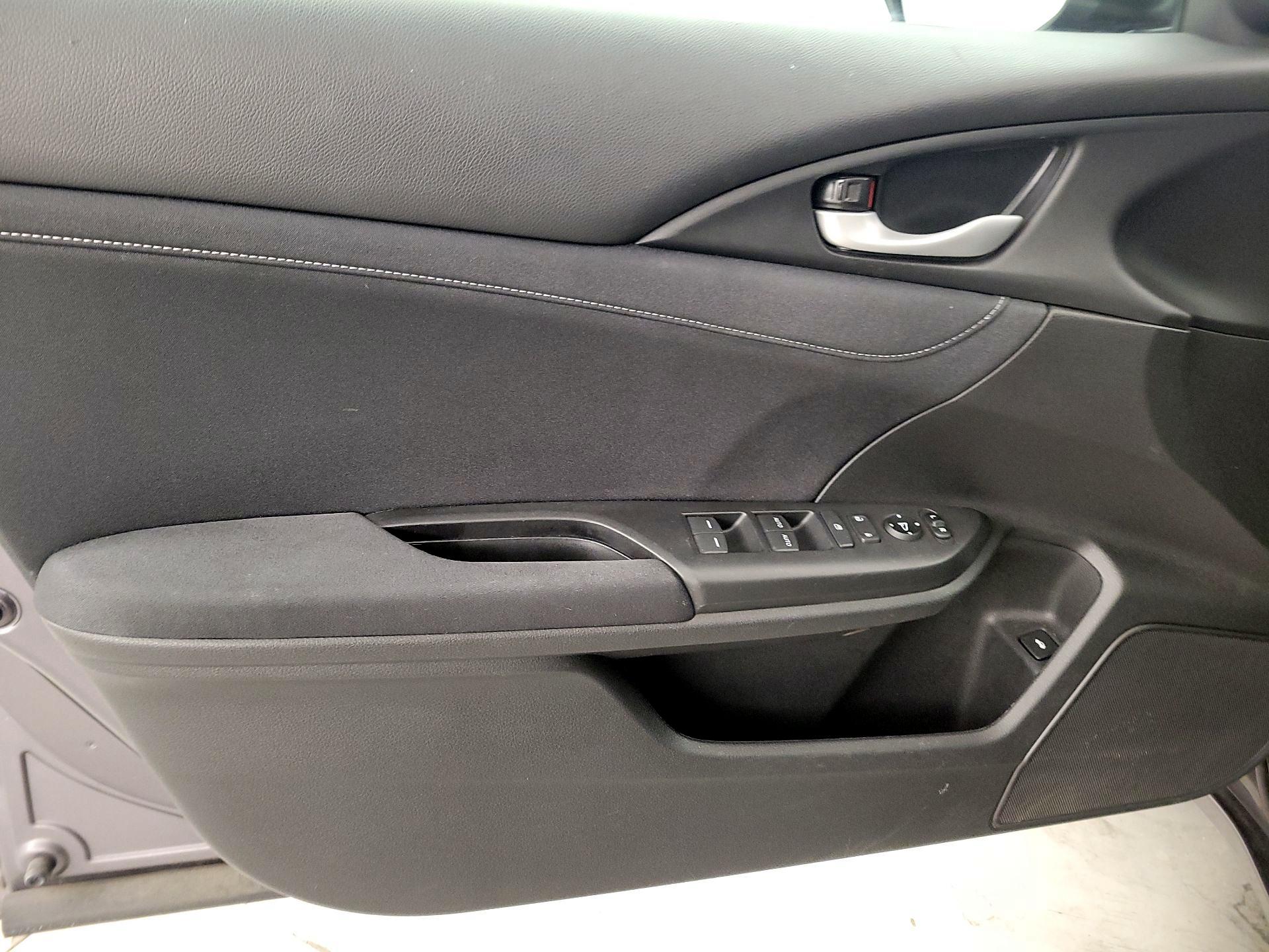 Thumbnail: 2022 Honda Insight - 12