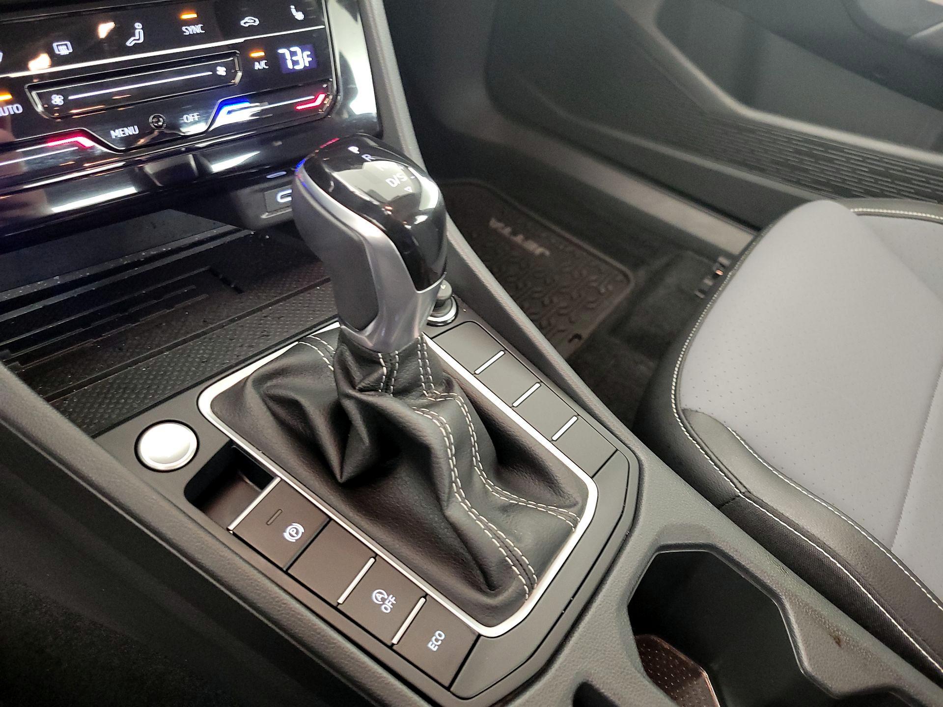 Thumbnail: 2025 Volkswagen Jetta - 17