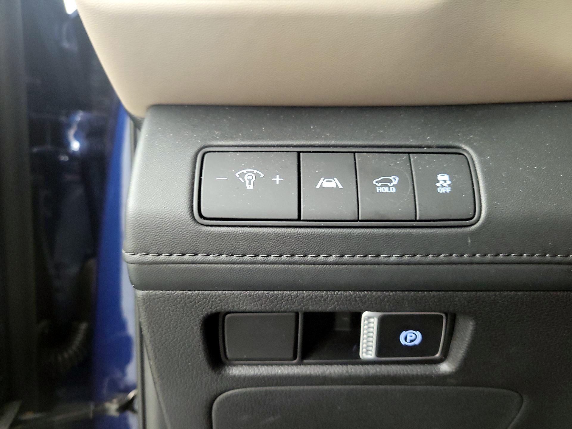 Thumbnail: 2022 Hyundai Santa Fe - 13