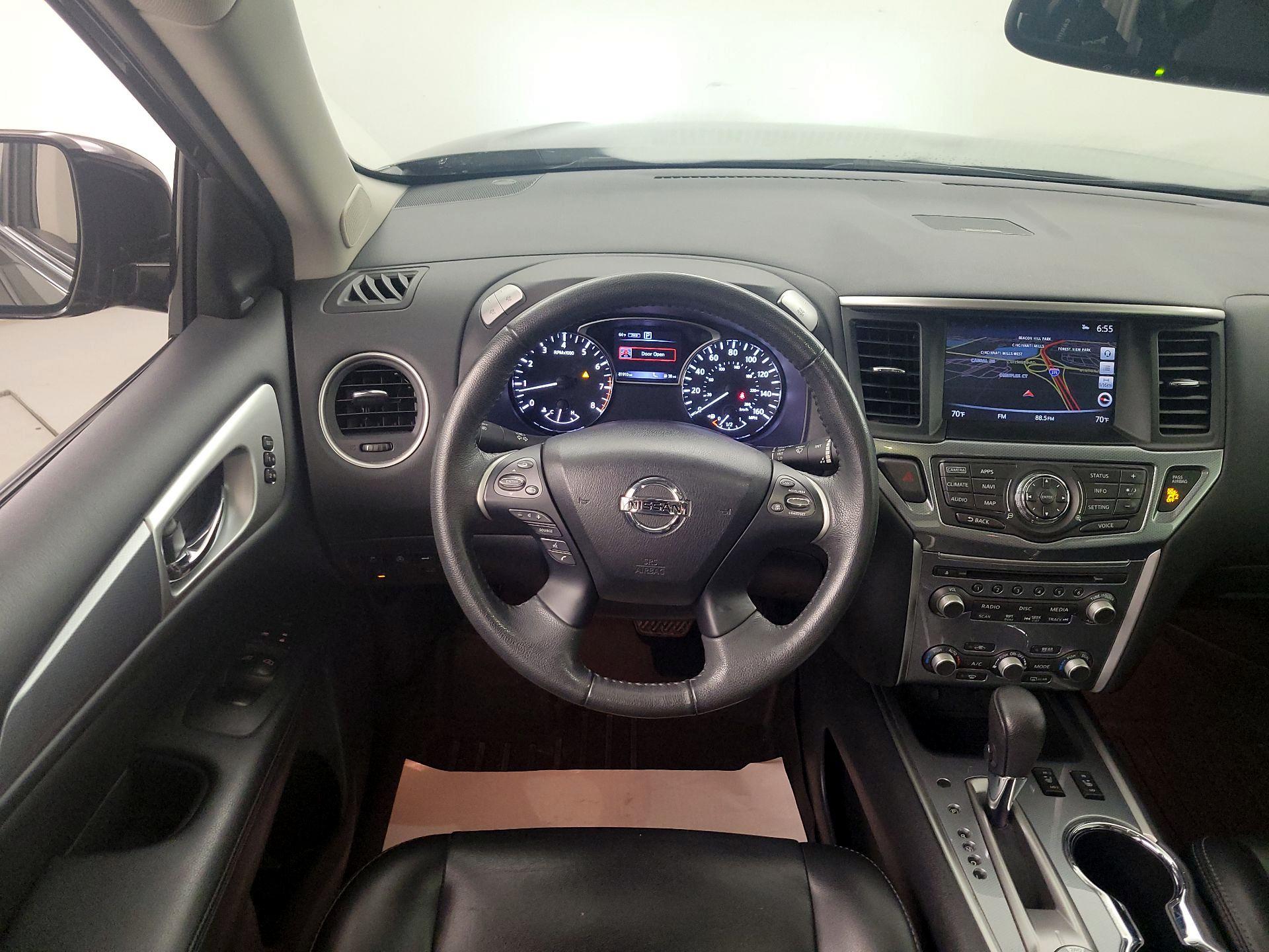 Thumbnail: 2017 Nissan Pathfinder - 10