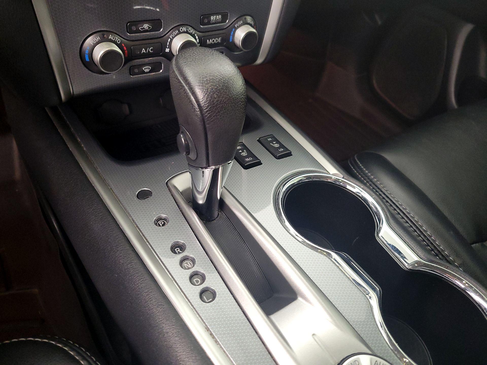 Thumbnail: 2017 Nissan Pathfinder - 18