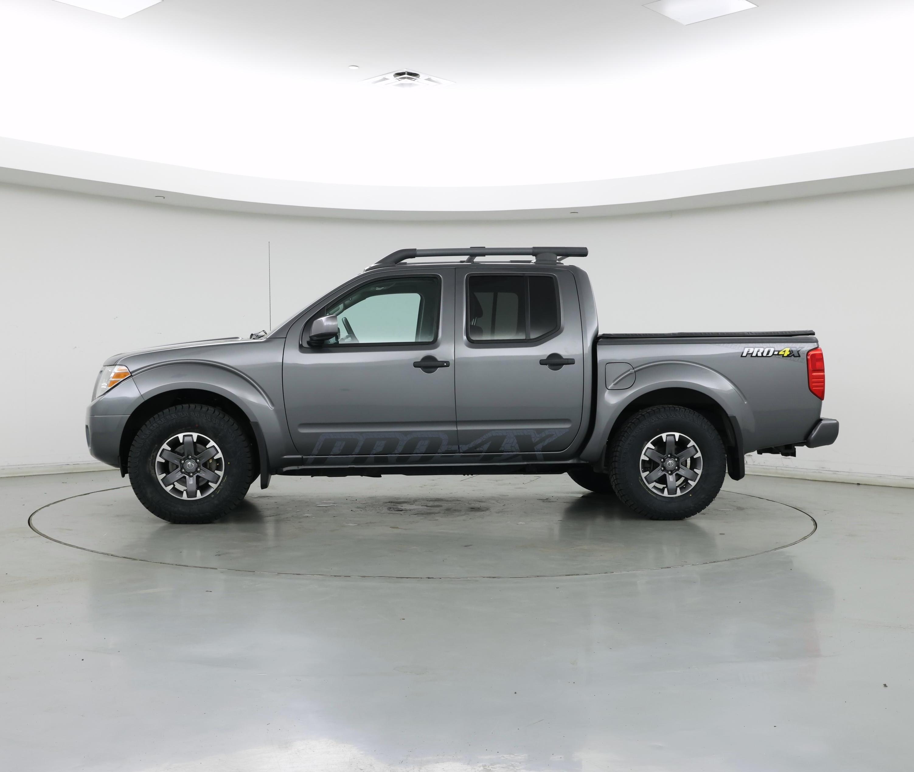 Thumbnail: 2021 Nissan Frontier - 3