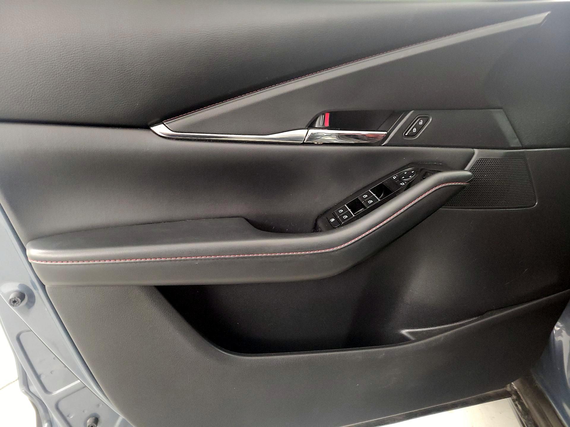 Thumbnail: 2023 Mazda CX-30 - 12