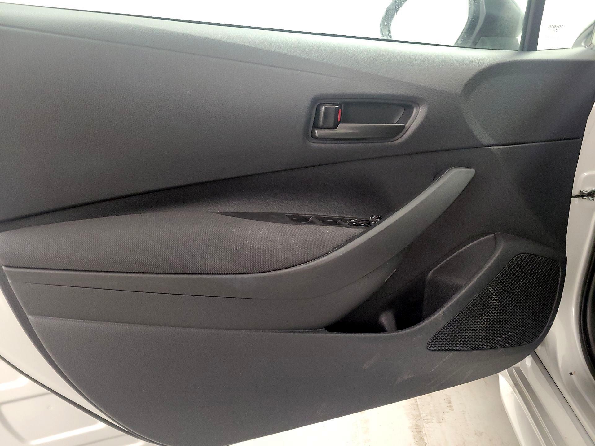 Thumbnail: 2025 Toyota Corolla - 12